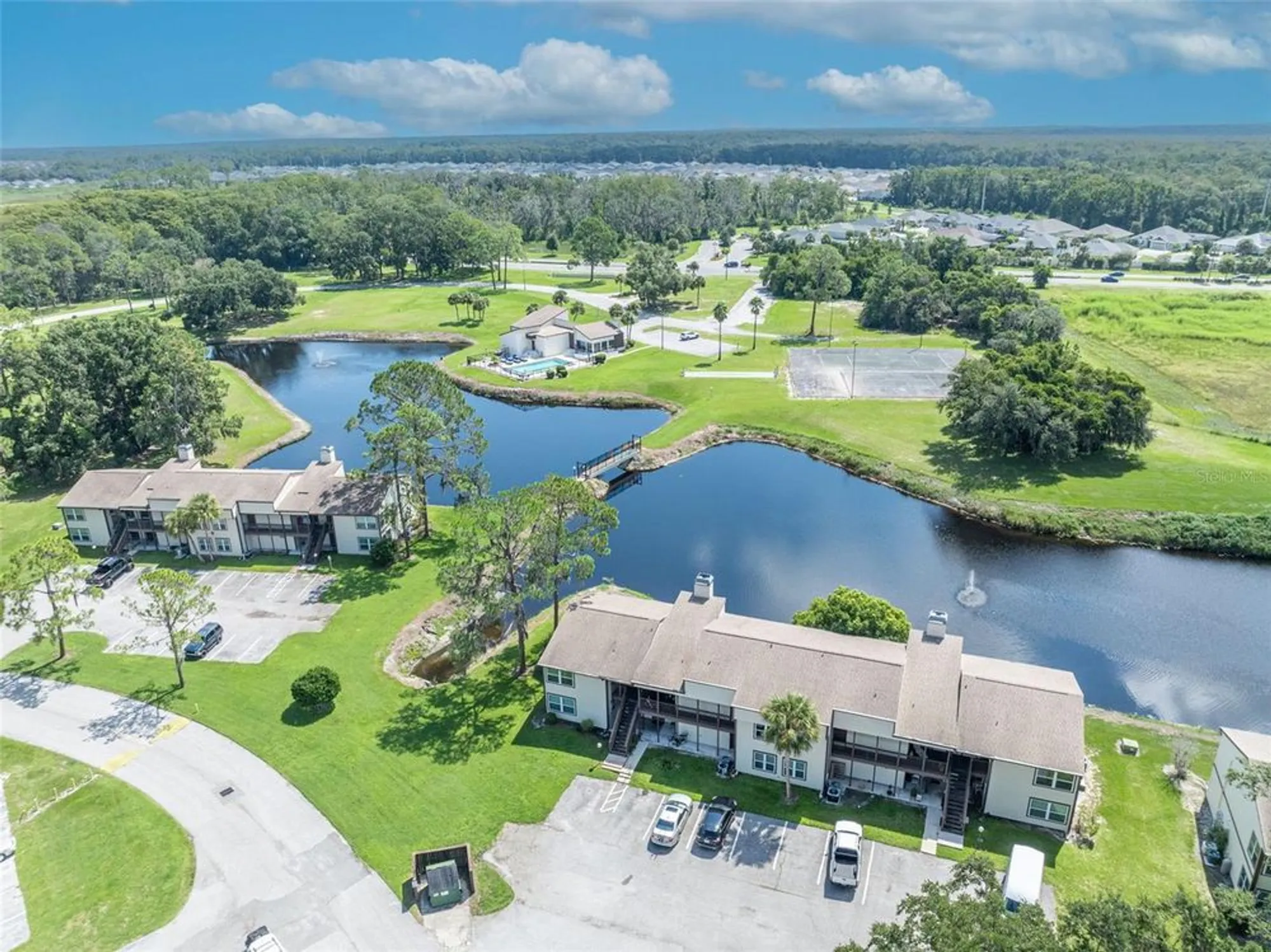 Property Slideshow image 30 of 43 | 19201 sandalwood dr # 19201, Wildwood, FL, 34785