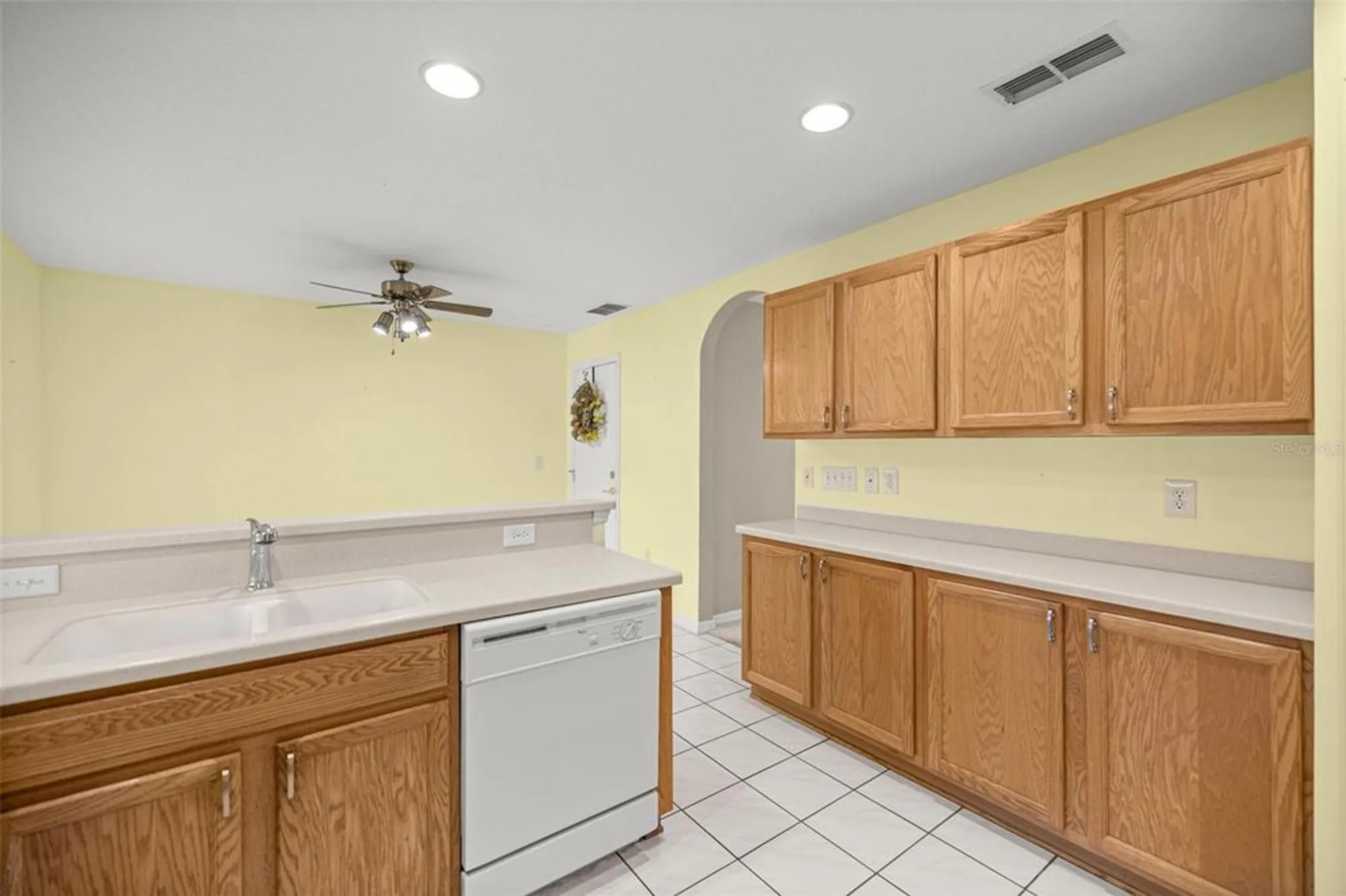 Property Slideshow image 10 of 50 | 10970 sw 69th cir, Ocala, FL, 34476