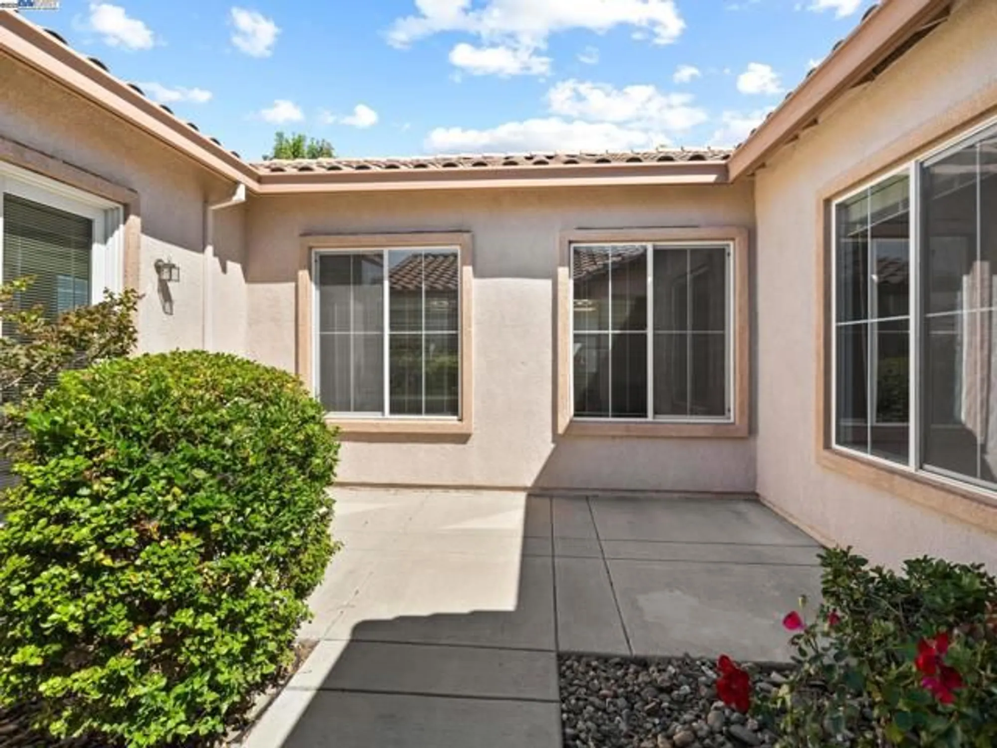 Property Slideshow image 4 of 58 | 604 american falls dr, Rio Vista, CA, 94571