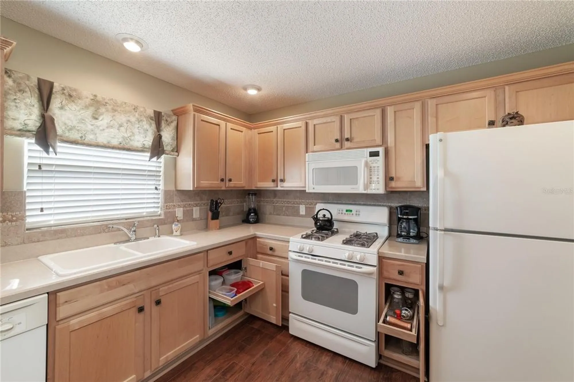 Property Slideshow image 11 of 28 | 1497 alexandria pl, The Villages, FL, 32162