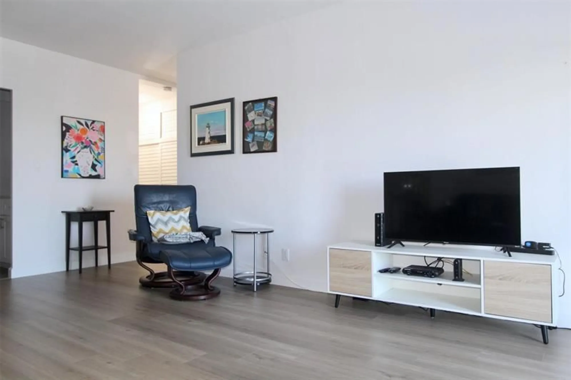 Property Slideshow image 8 of 29 | 3233 ne 34th st apt 406, Fort Lauderdale, FL, 33308