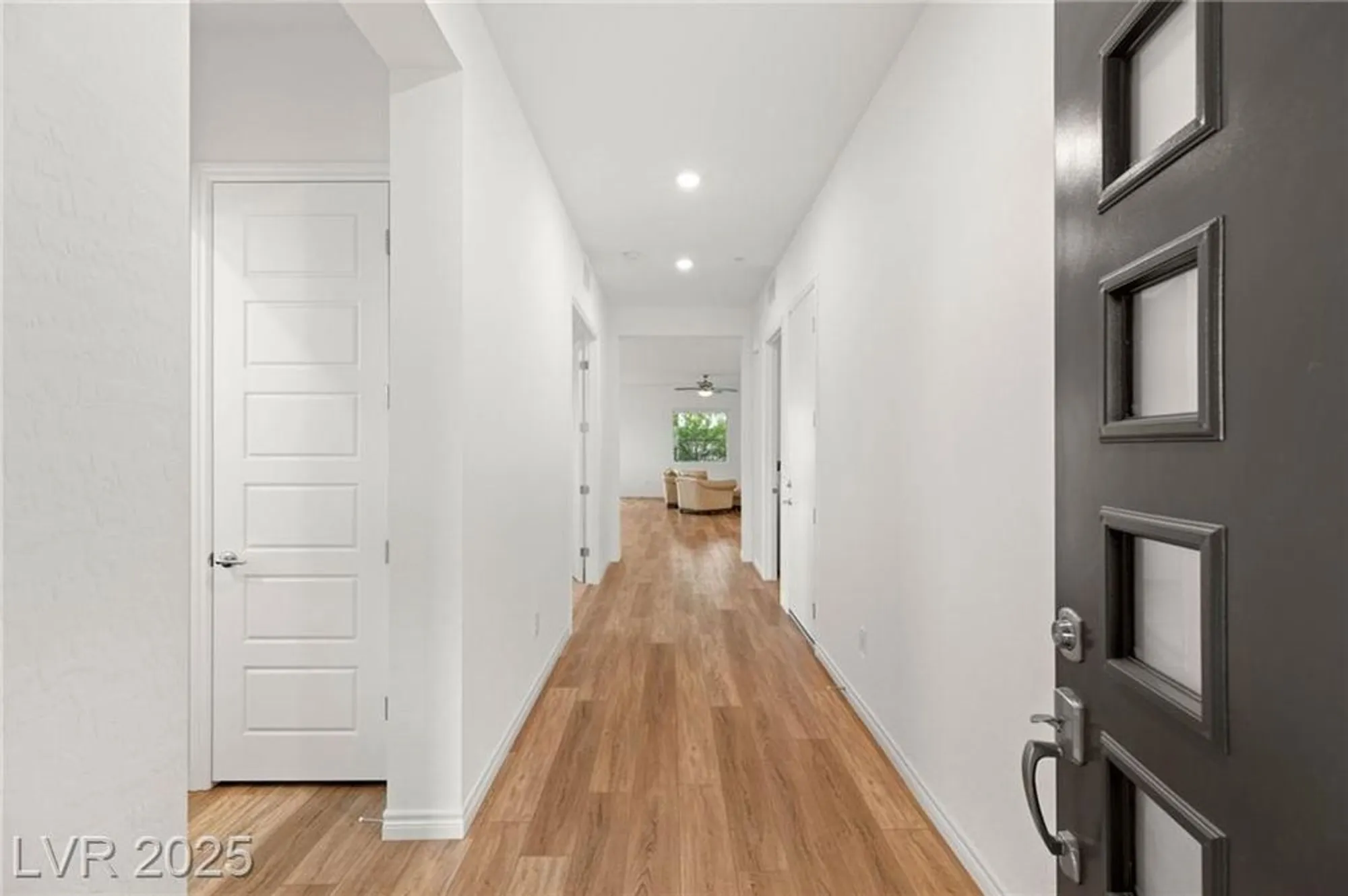 Property Slideshow image 7 of 33 | 912 calluna hills ln, Las Vegas, NV, 89138