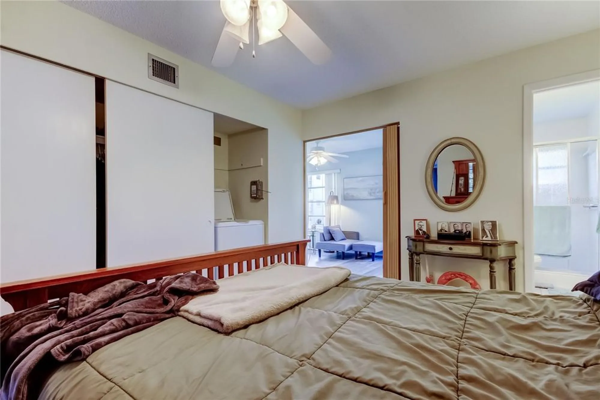 Property Slideshow image 28 of 46 | 2460 persian dr 26, Clearwater, FL, 33763