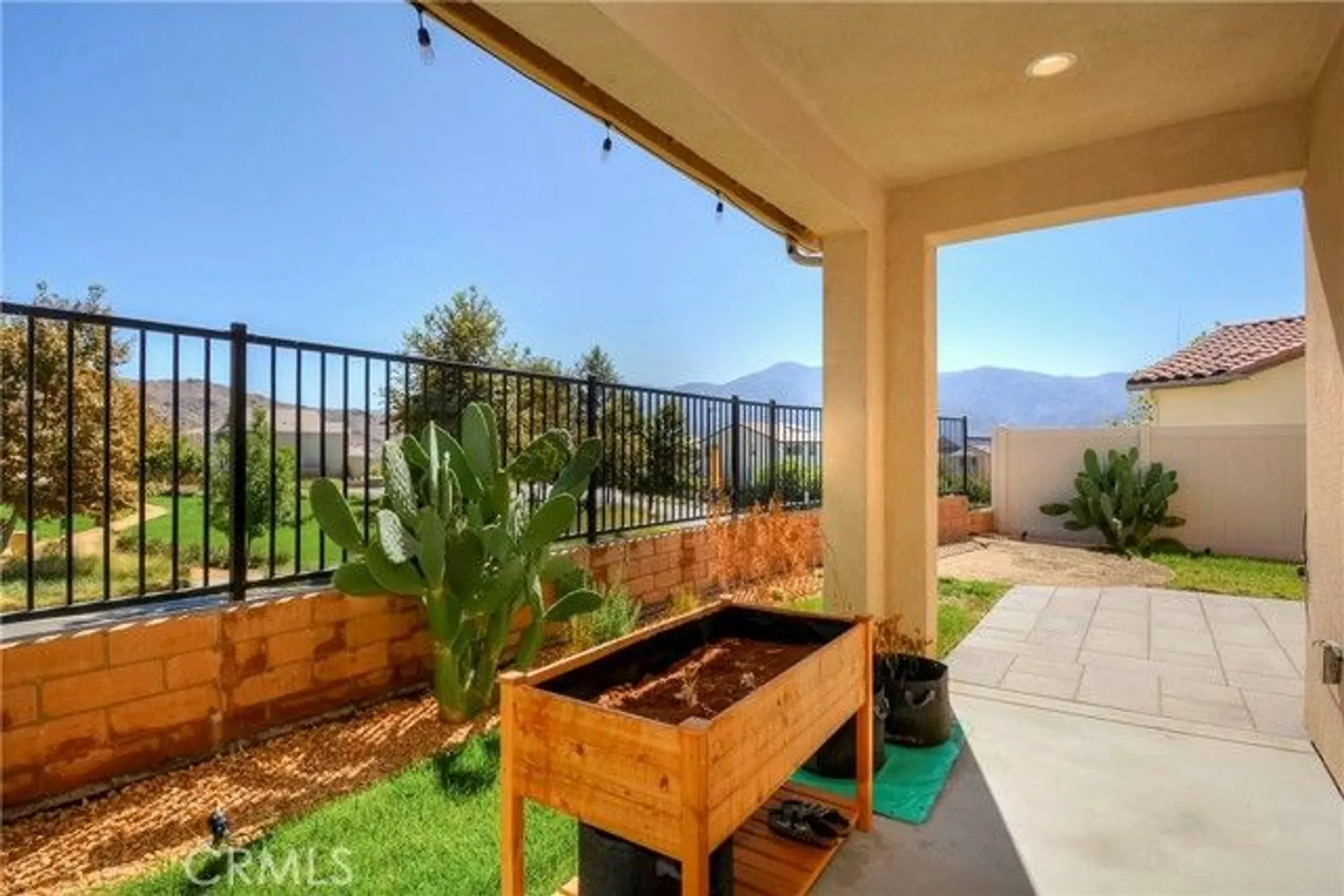 Property Slideshow image 39 of 45 | 24218 hillcrest dr, Corona, CA, 92883