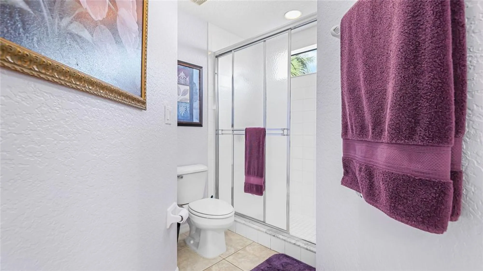 Property Slideshow image 21 of 35 | 7520 marsh orchid cir, Bradenton, FL, 34203
