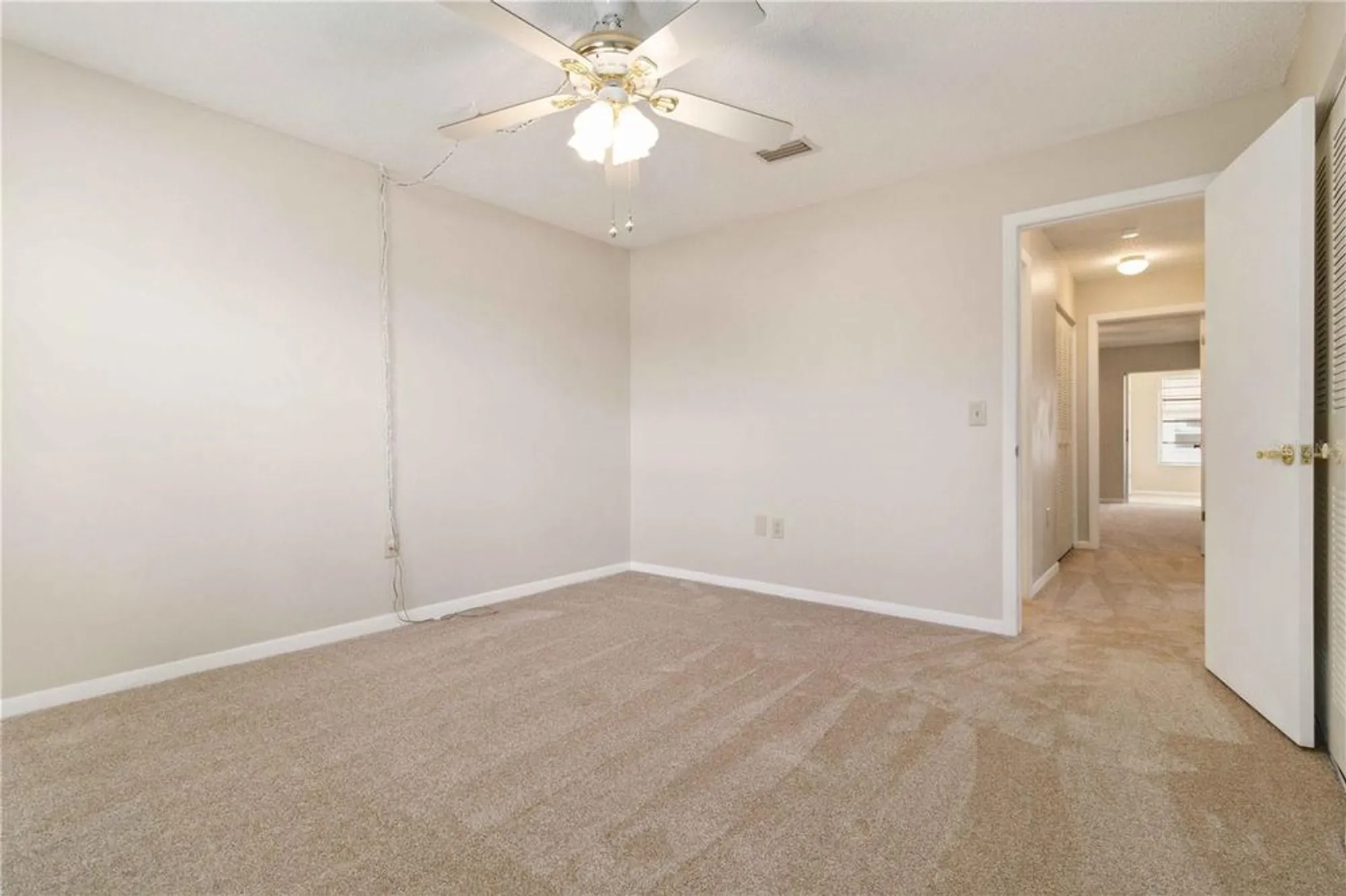 Property Slideshow image 22 of 30 | 5623 80th st n unit 202, St Petersburg, FL, 33709