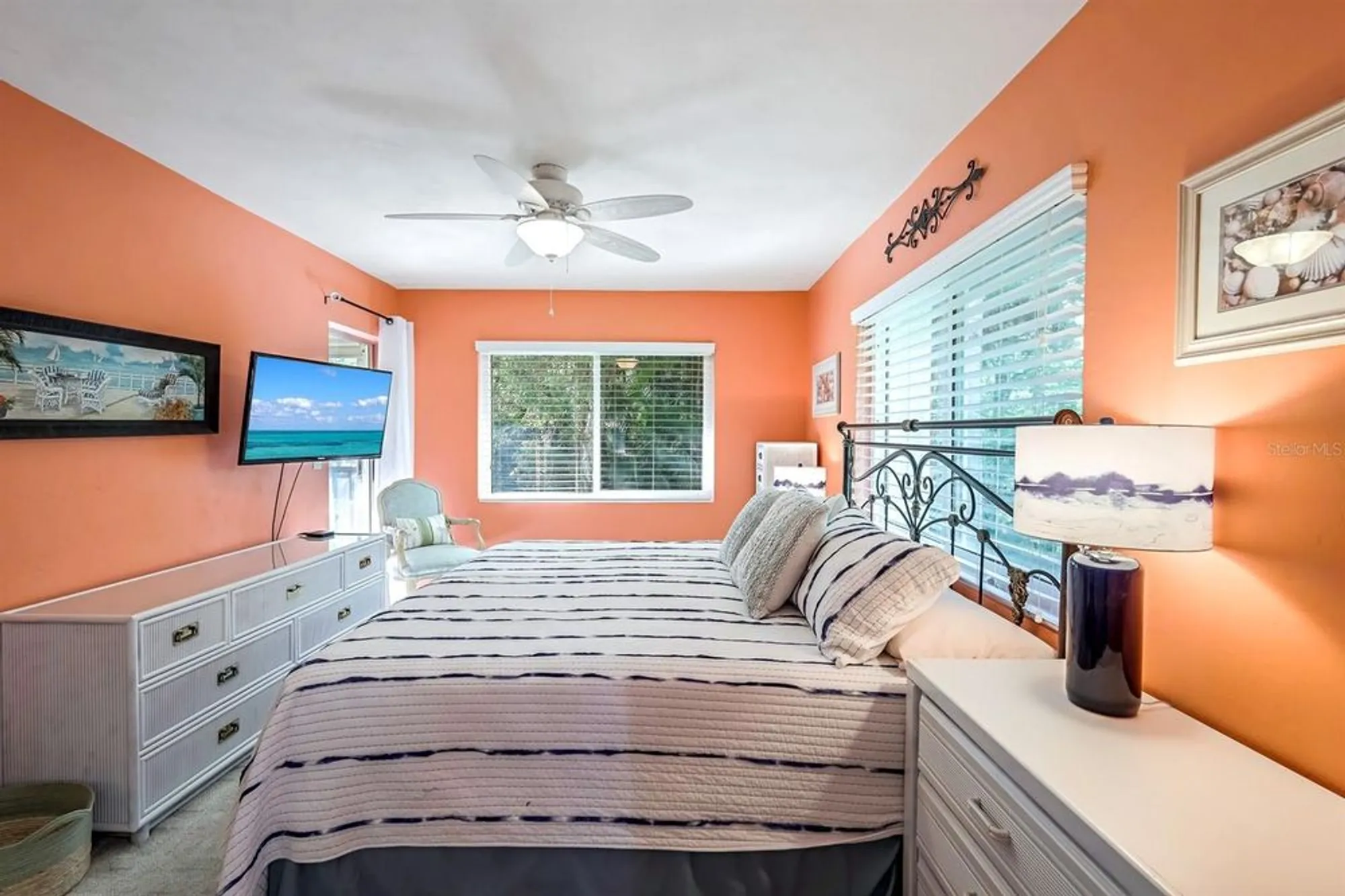 Property Slideshow image 9 of 25 | 13150 white marsh ln 204, Fort Myers, FL, 33912