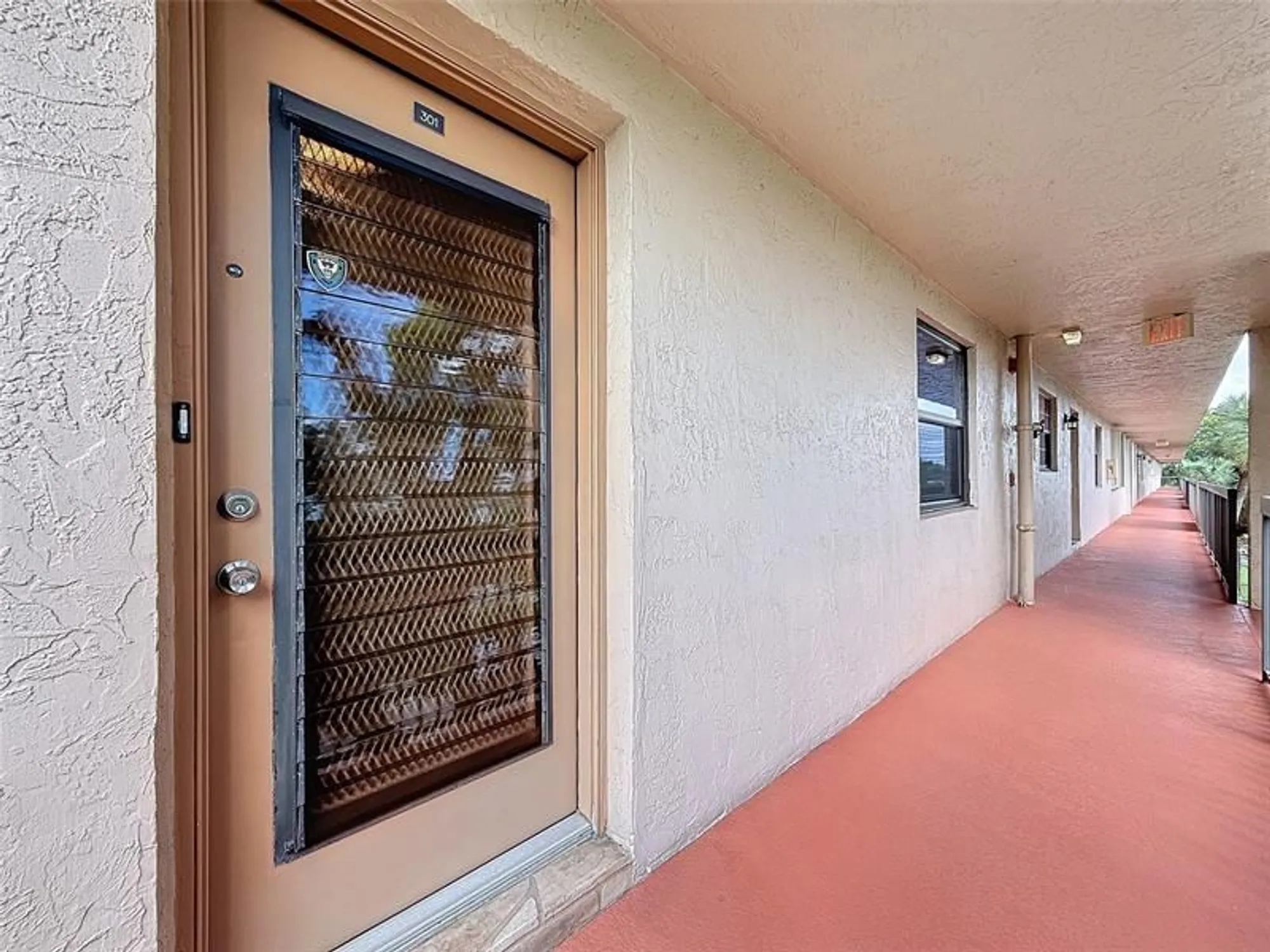 Property Slideshow image 5 of 62 | 4930 e sabal palm blvd 301, Tamarac, FL, 33319