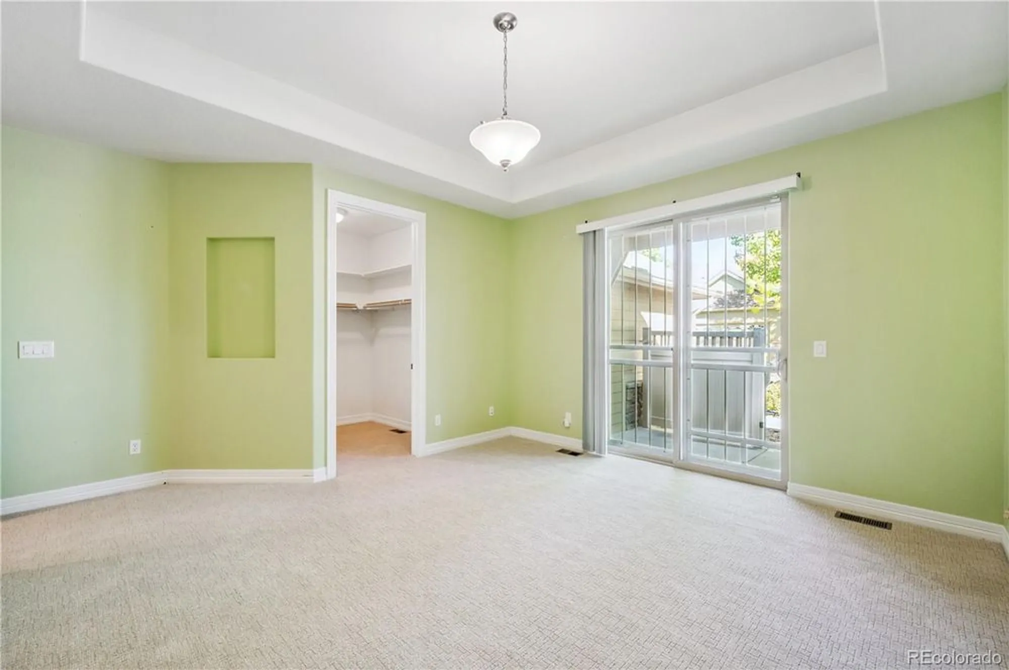 Property Slideshow image 27 of 50 | 8588 w quarles pl, Littleton, CO, 80128