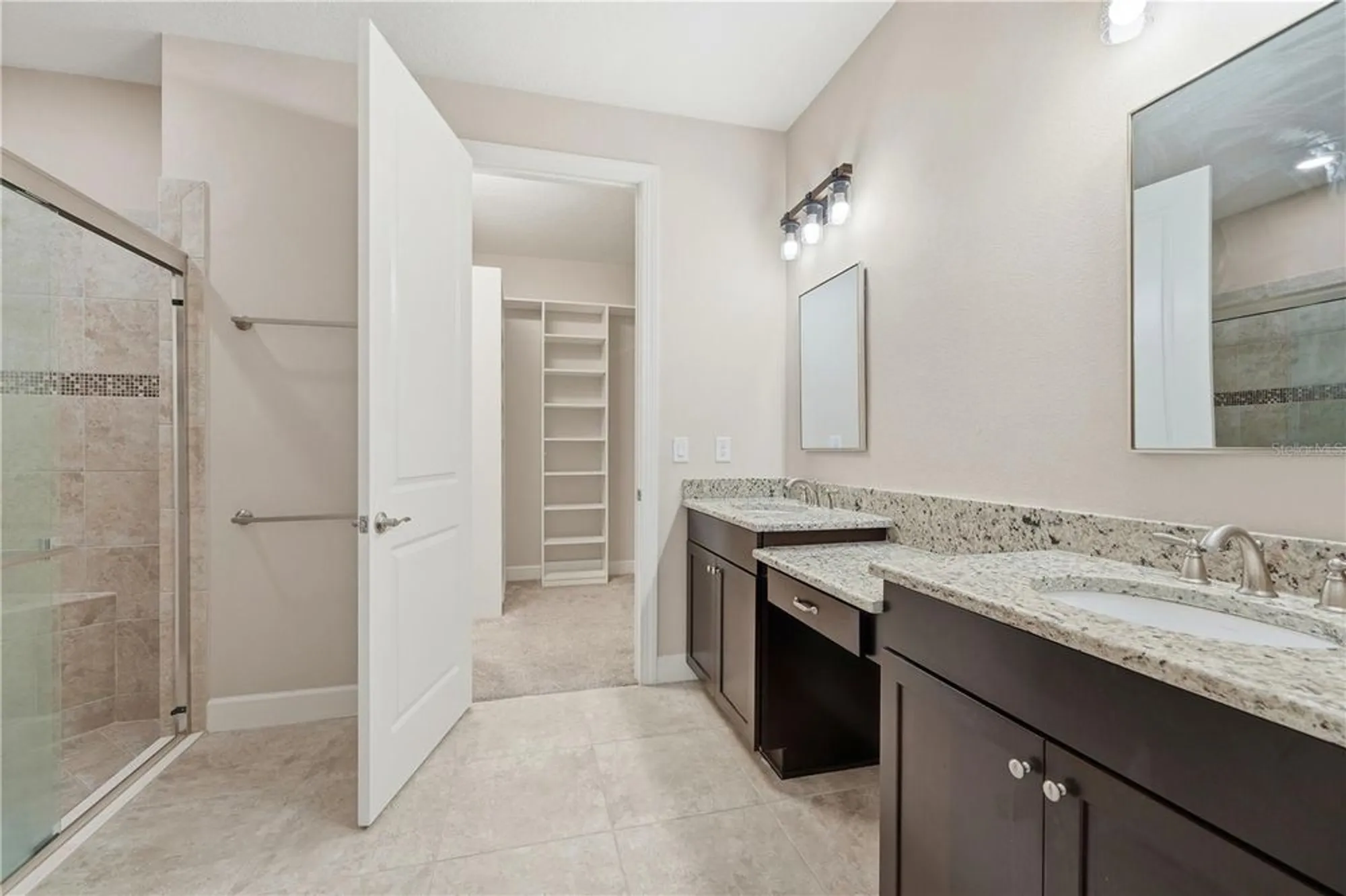 Property Slideshow image 25 of 70 | 20112 sorano hill pl, Tampa, FL, 33647