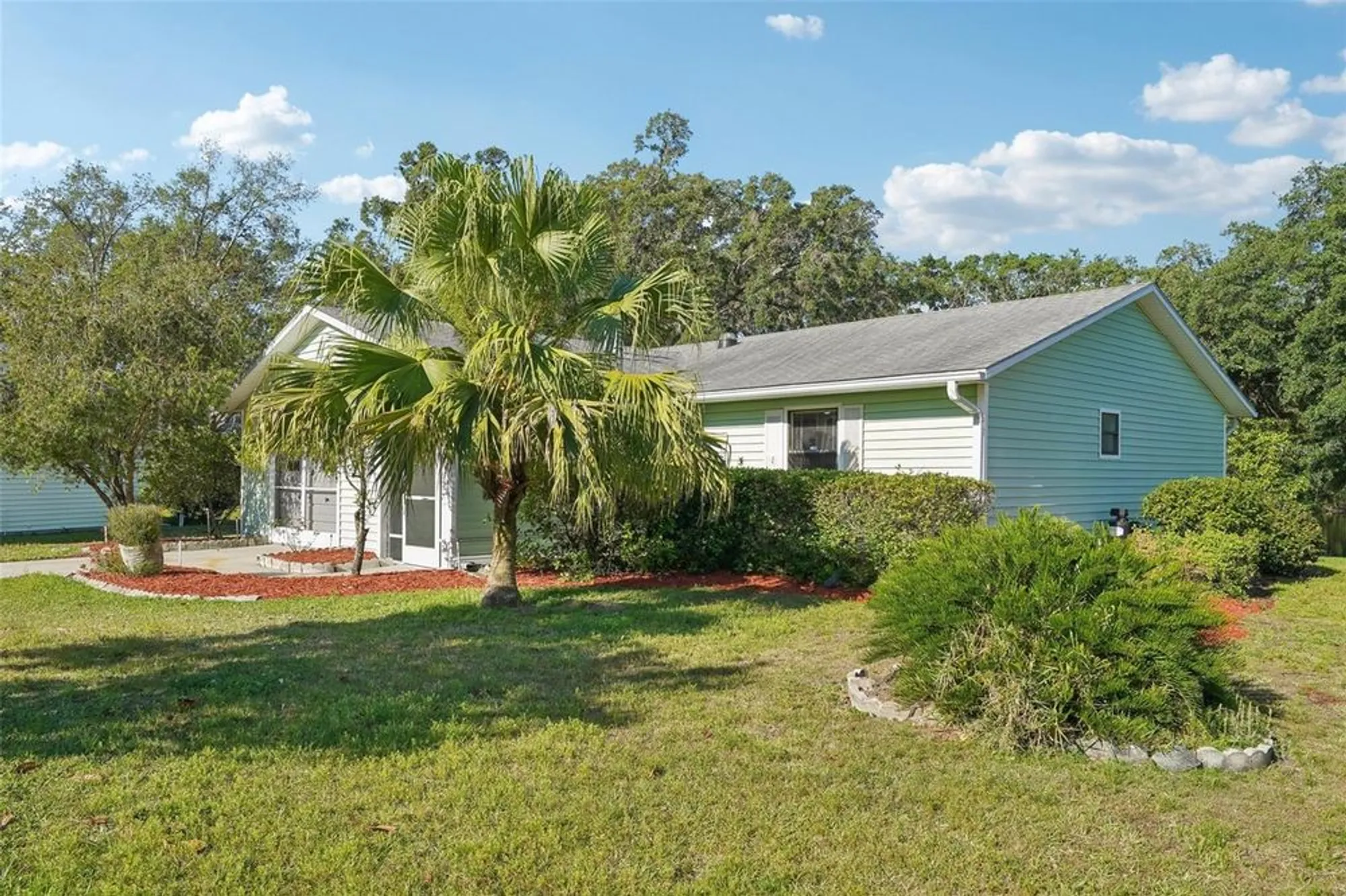 Property Slideshow image 1 of 47 | 28 gordon ct, Leesburg, FL, 34788