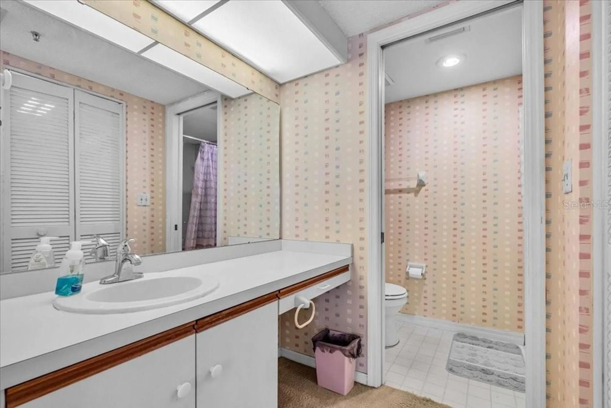 Property Slideshow image 8 of 45 | 6501 stone river rd 209, Bradenton, FL, 34203