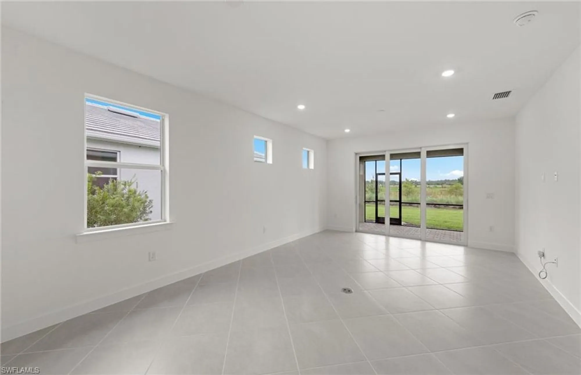 Property Slideshow image 15 of 42 | 17831 beautybush ter, North Fort Myers, FL, 33917