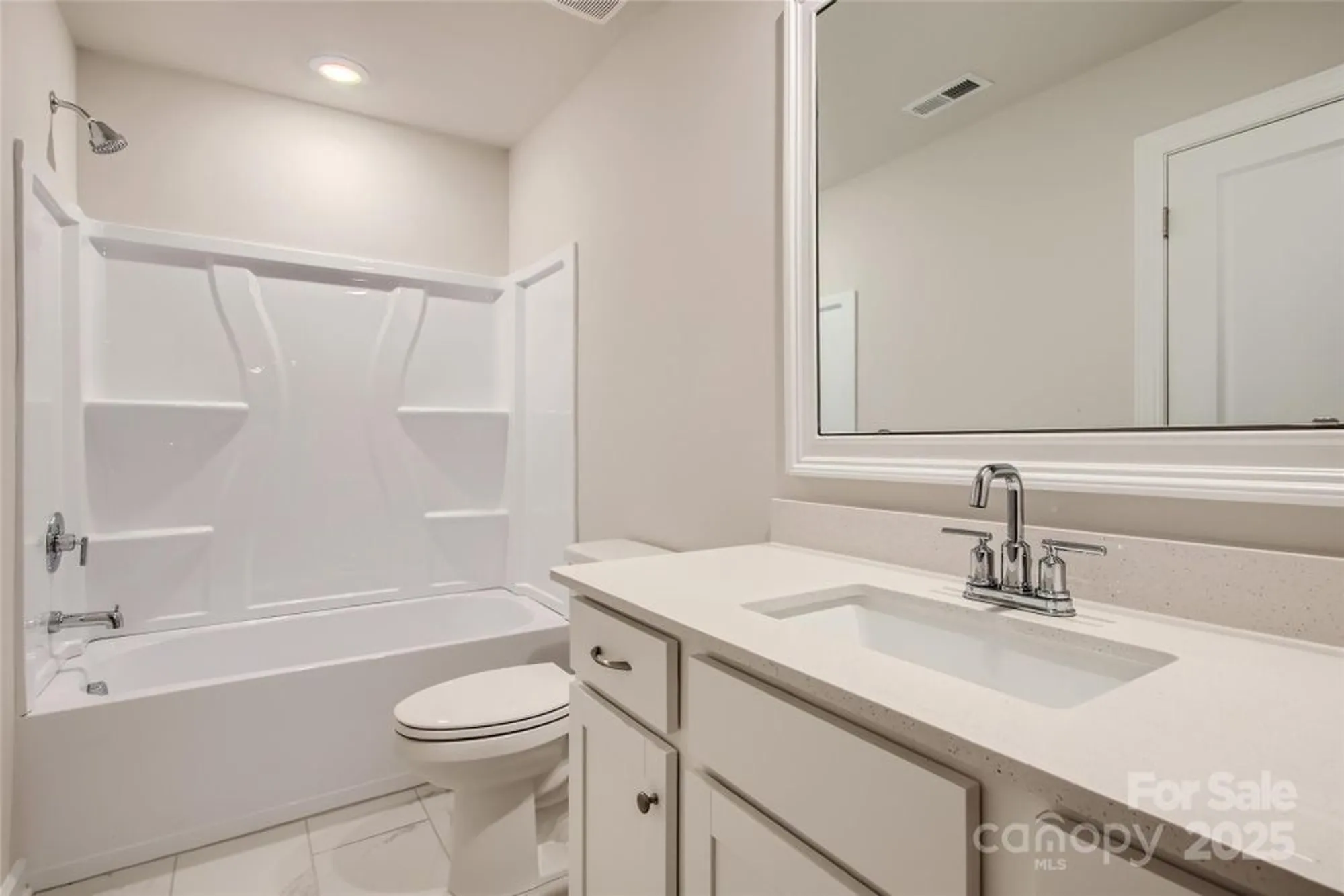 Property Slideshow image 12 of 18 | 4115 camden glen rd, Lancaster, SC, 29720