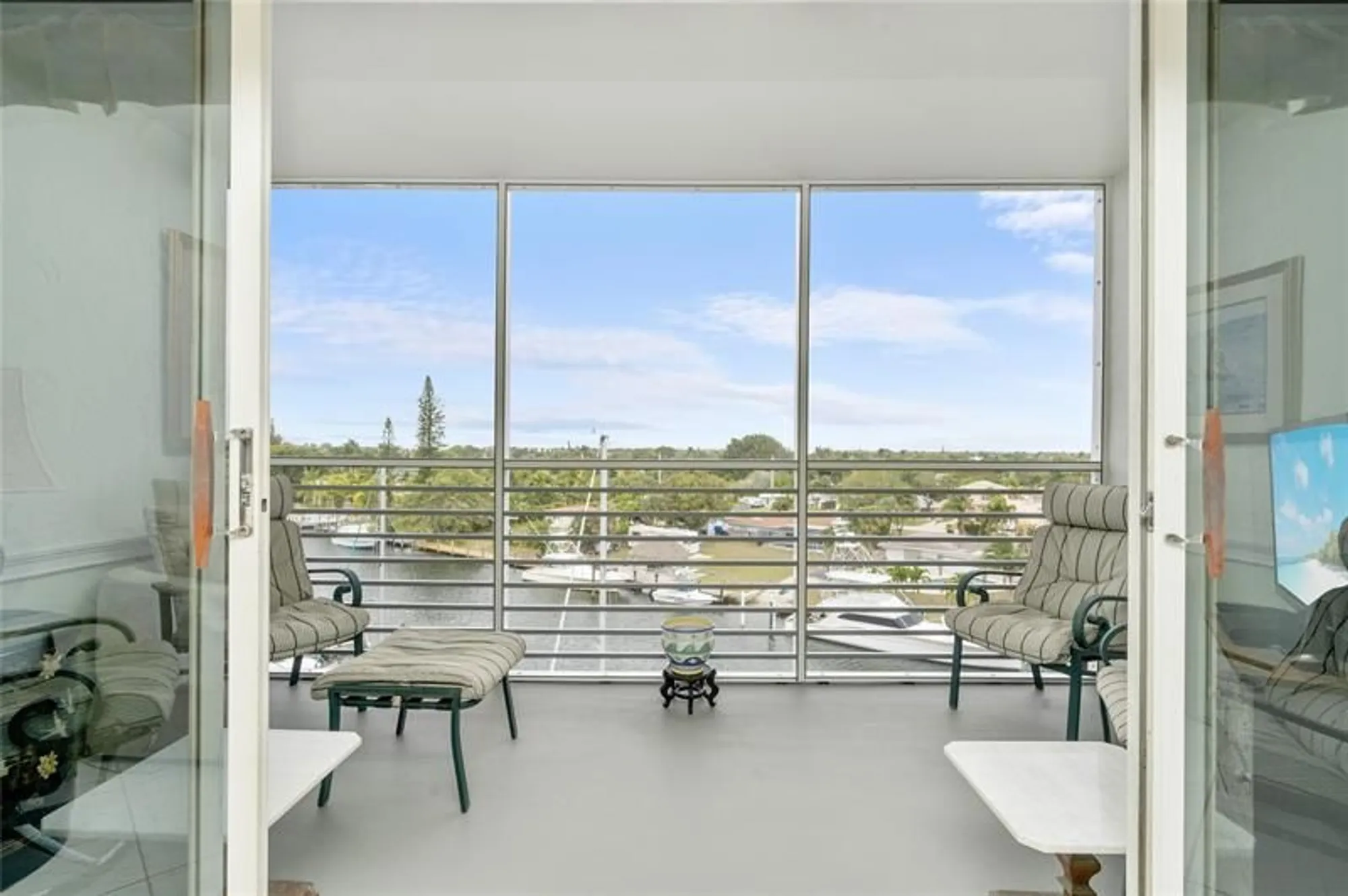 Property Slideshow image 15 of 35 | 2731 ne 14th street cswy 637, Pompano Beach, FL, 33062