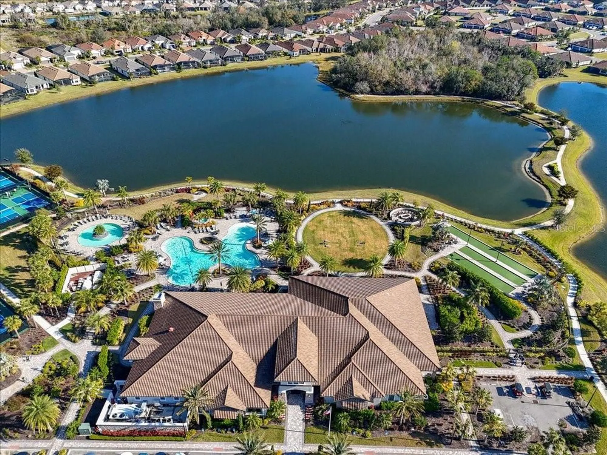 Property Slideshow image 30 of 43 | 10804 wicker park pl, Palmetto, FL, 34221