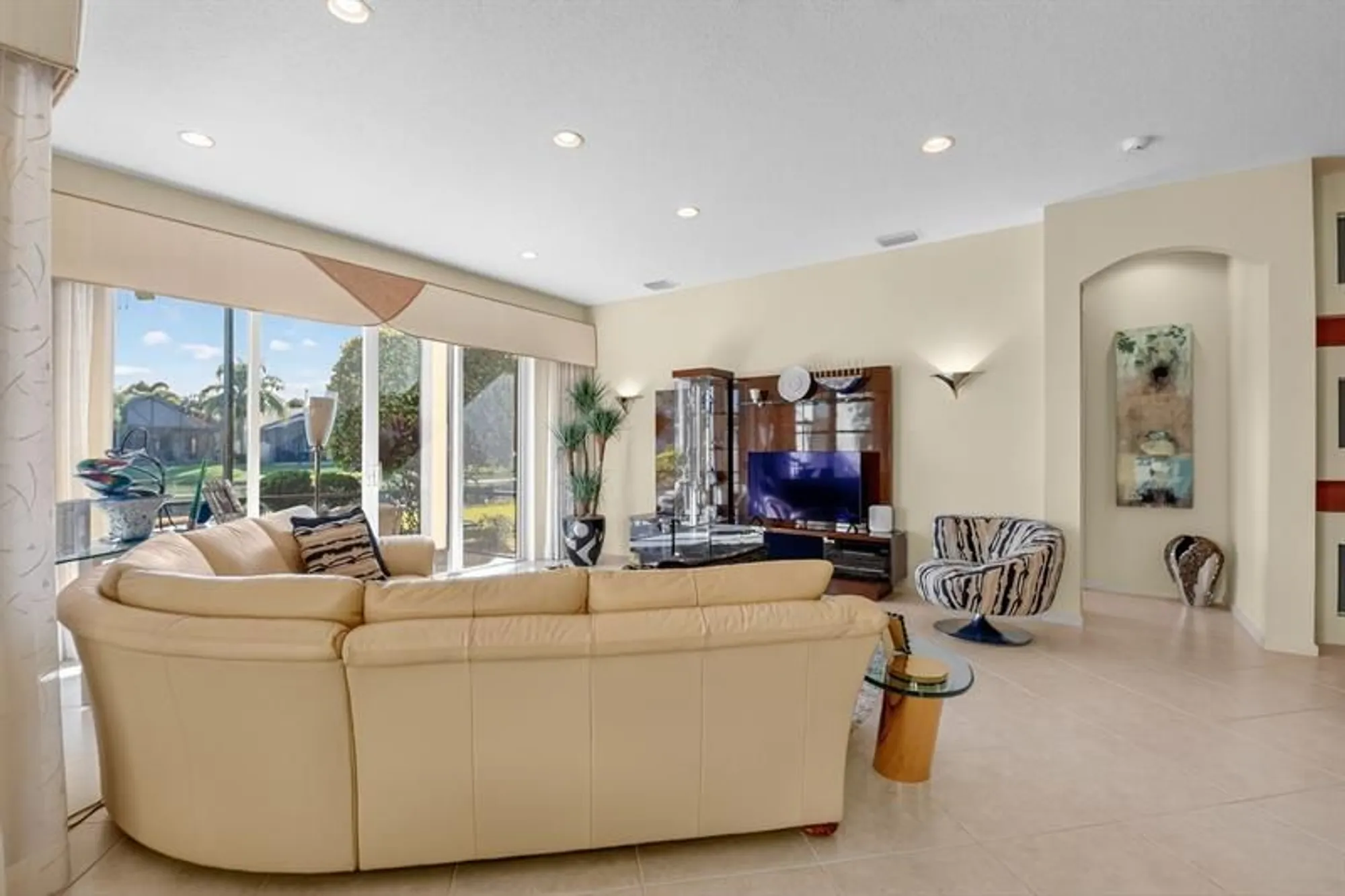 Property Slideshow image 15 of 48 | 8216 abalone point blvd, Lake Worth, FL, 33467