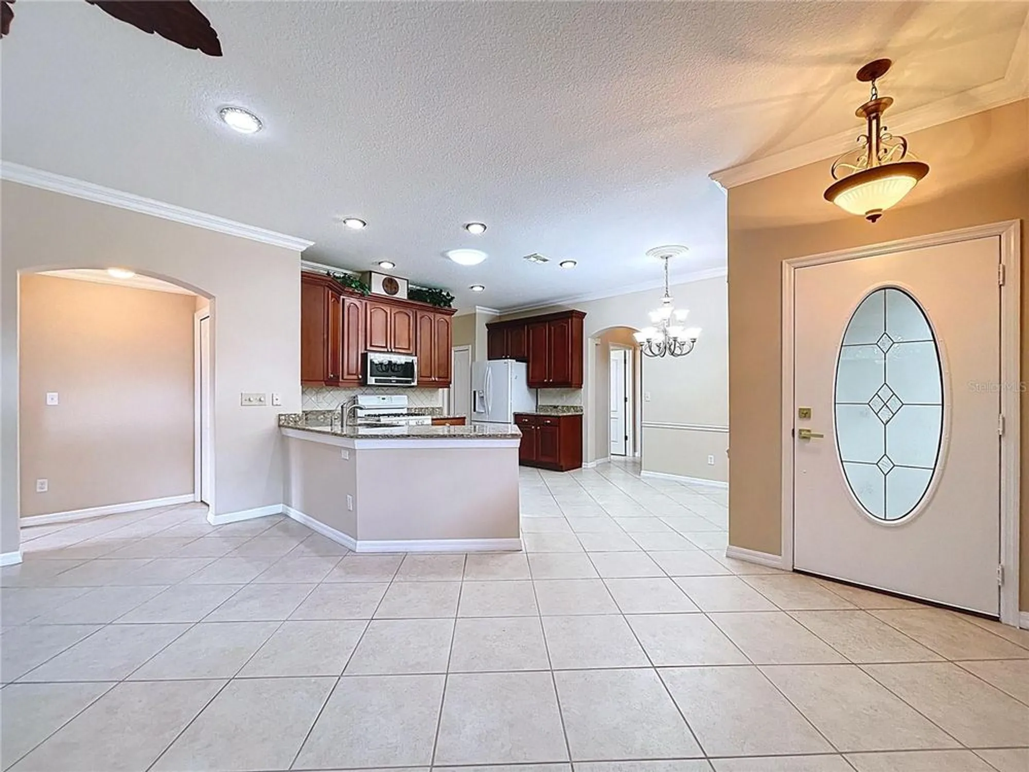 Property Slideshow image 9 of 74 | 2018 inverness greens dr # 2018, Sun City Center, FL, 33573