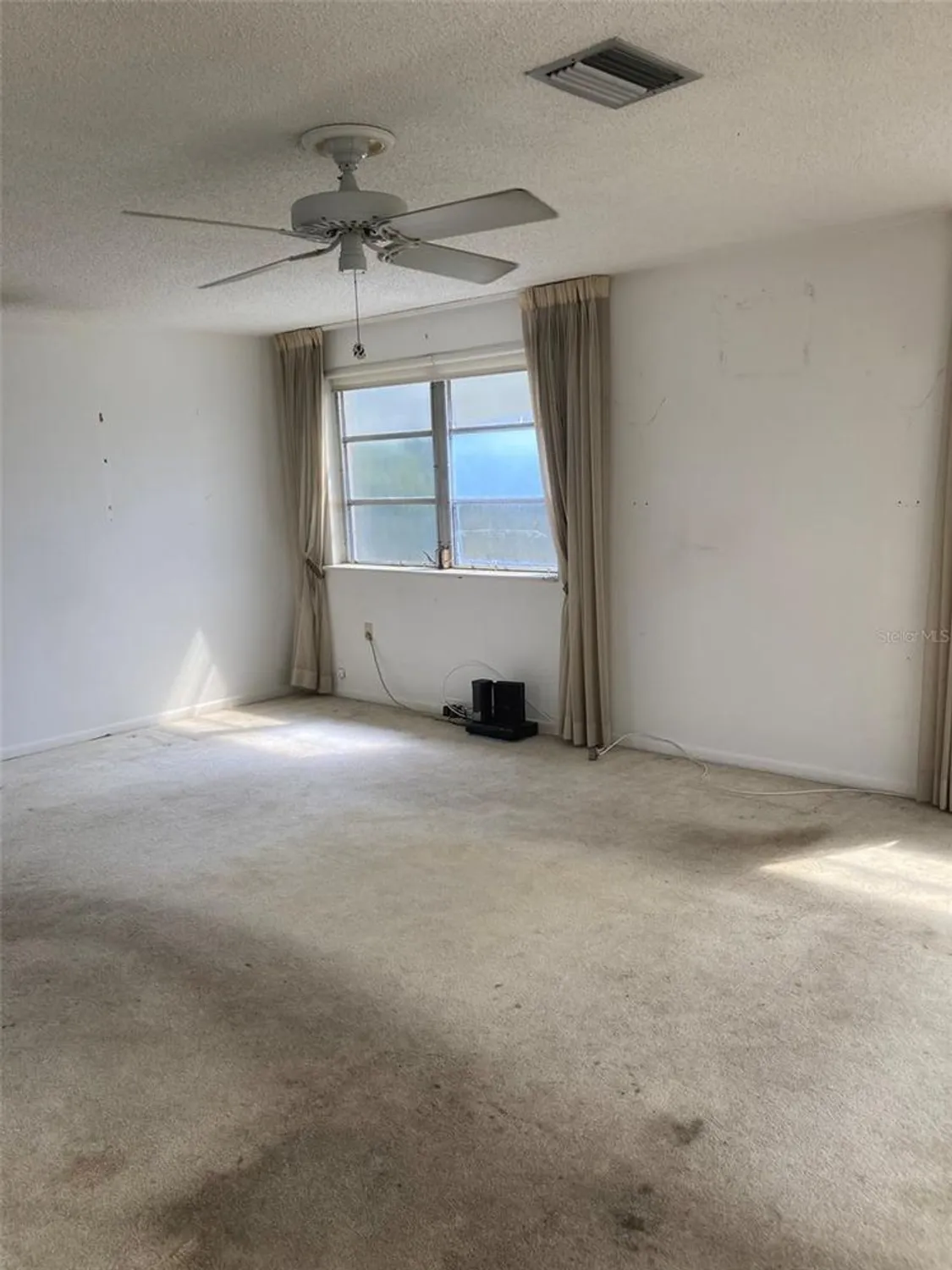 Property Slideshow image 13 of 46 | 5521 80th st n unit 516, St Petersburg, FL, 33709