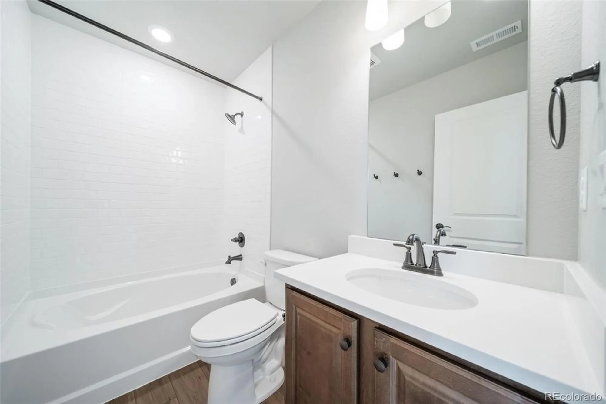 Property Slideshow image 24 of 26 | 22304 e 49th pl, Aurora, CO, 80019