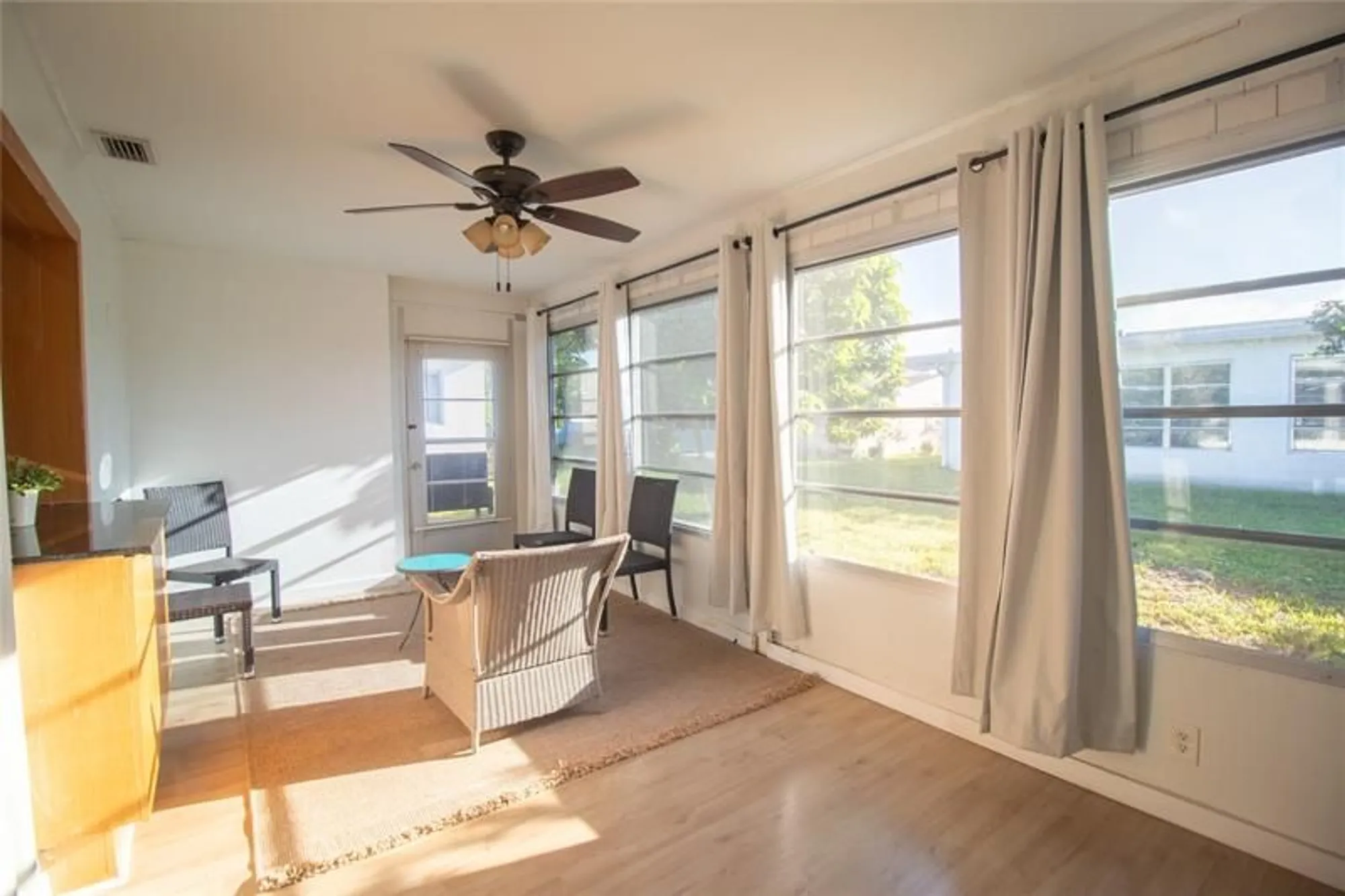 Property Slideshow image 18 of 46 | 730 nw 75th ave, Margate, FL, 33063