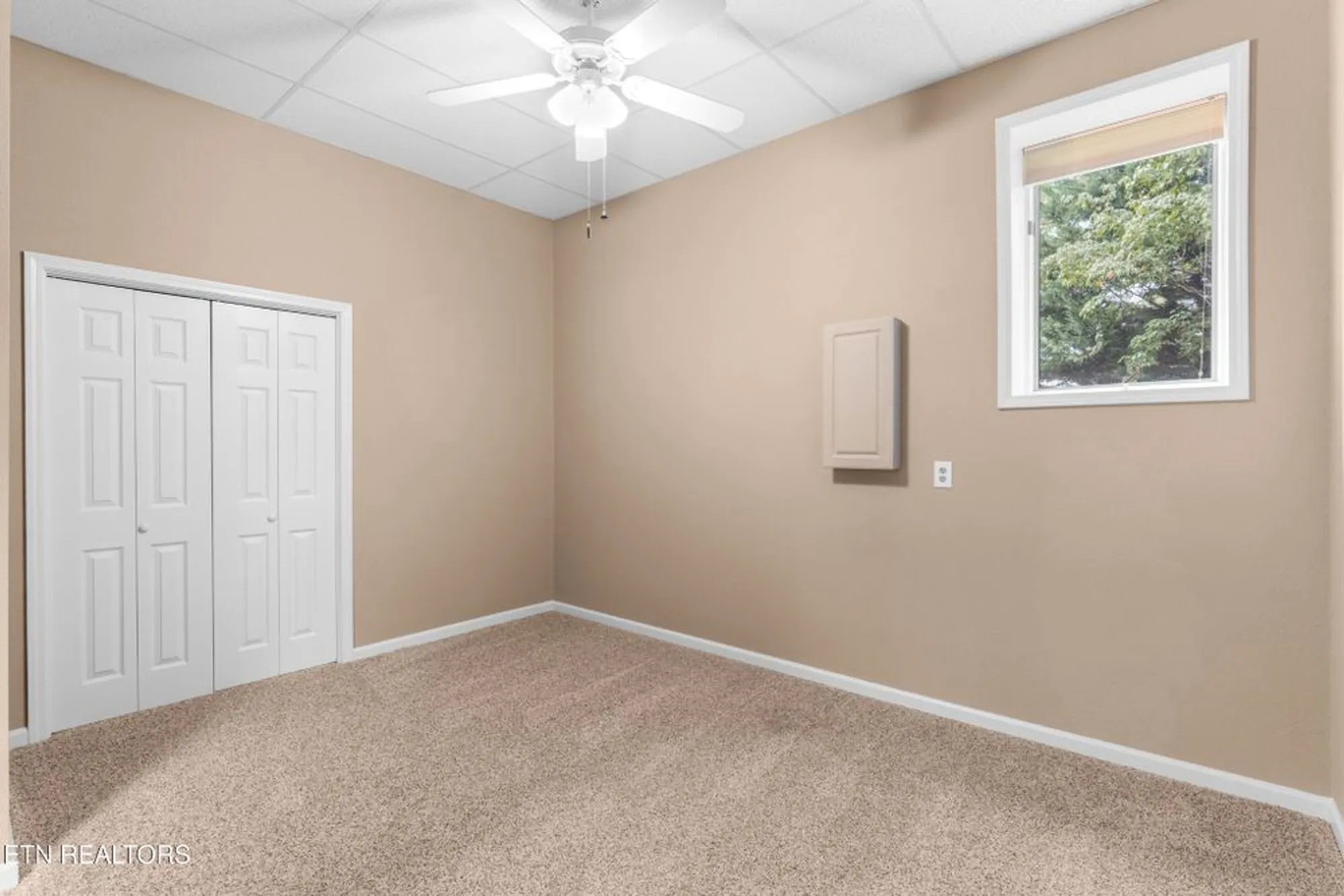 Property Slideshow image 41 of 60 | 407 tecumseh pt, Loudon, TN, 37774