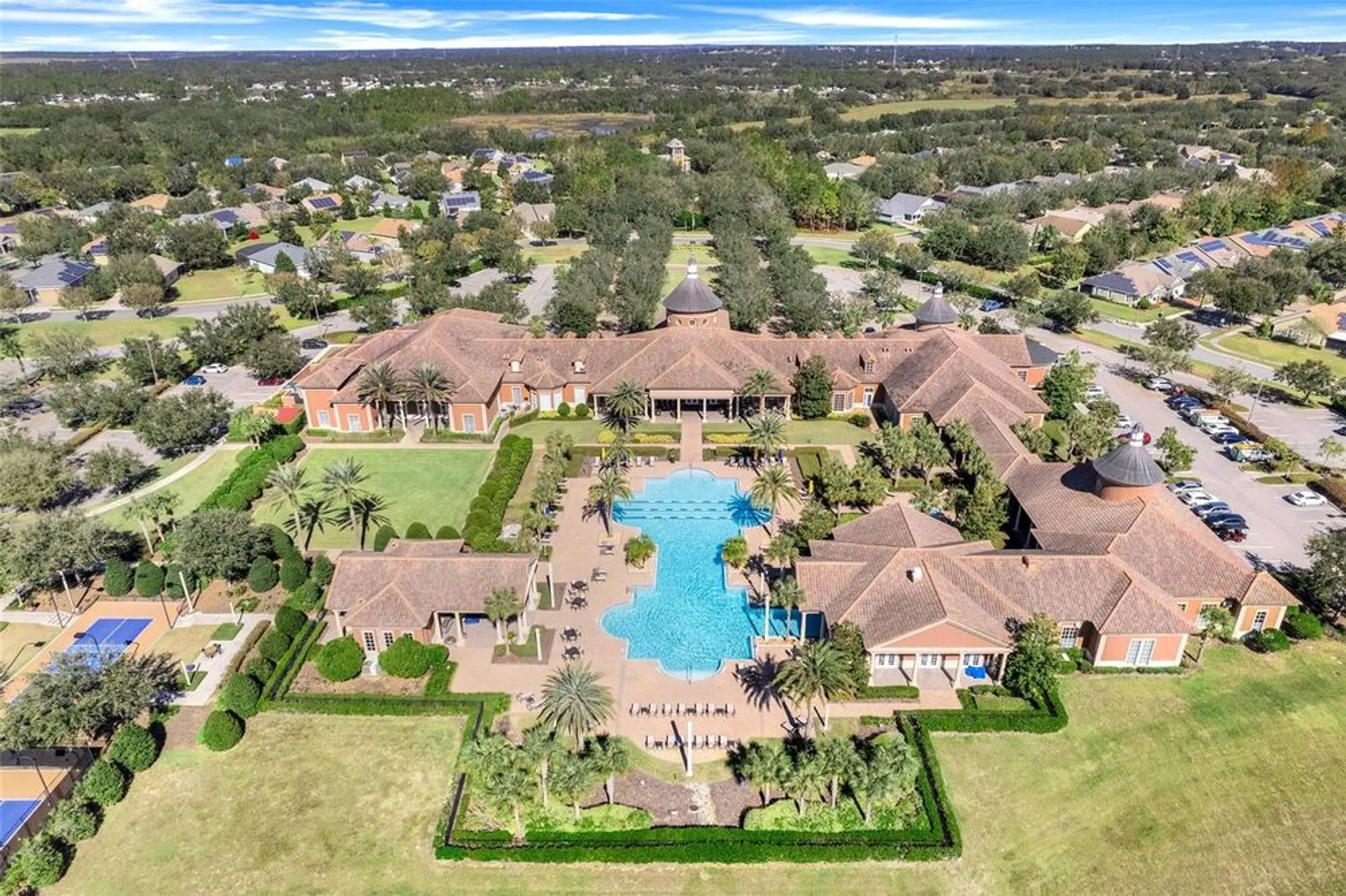 Property Slideshow image 48 of 52 | 815 hidden moss dr, Groveland, FL, 34736