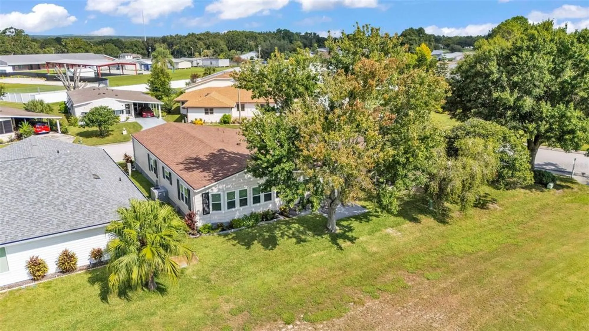 Property Slideshow image 44 of 48 | 3279 pebble bend dr, Lakeland, FL, 33810