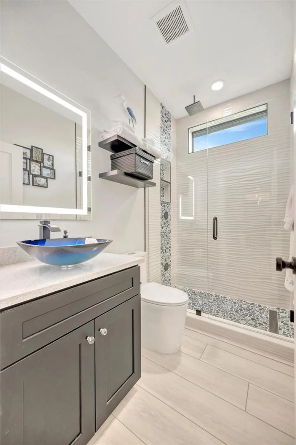 Property Slideshow image 33 of 71 | 6741 rookery lake dr, Bradenton, FL, 34212