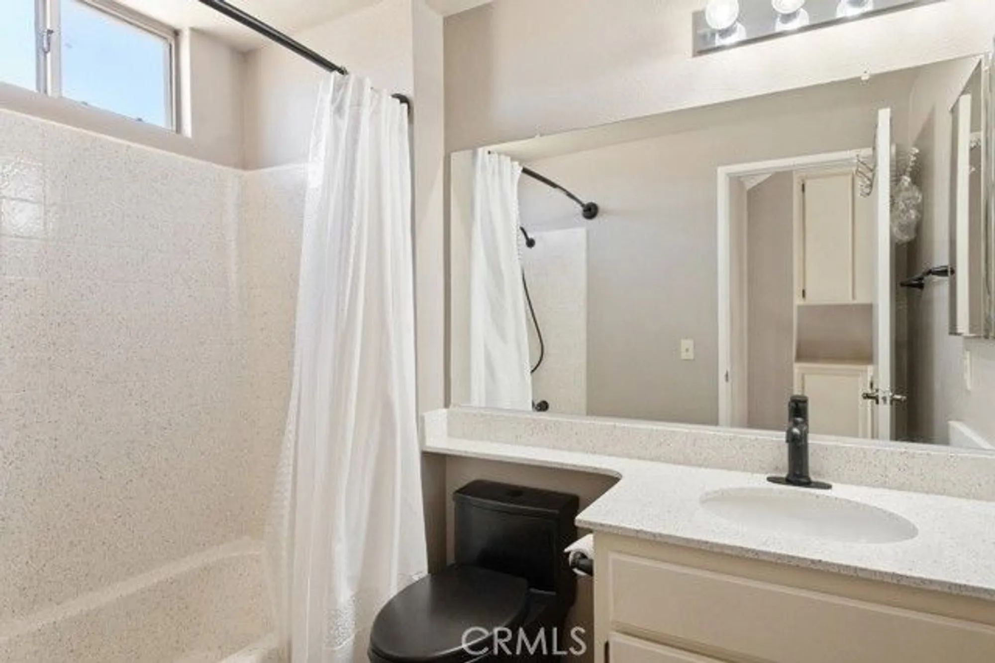 Property Slideshow image 16 of 21 | 1049 olympic ave, Banning, CA, 92220