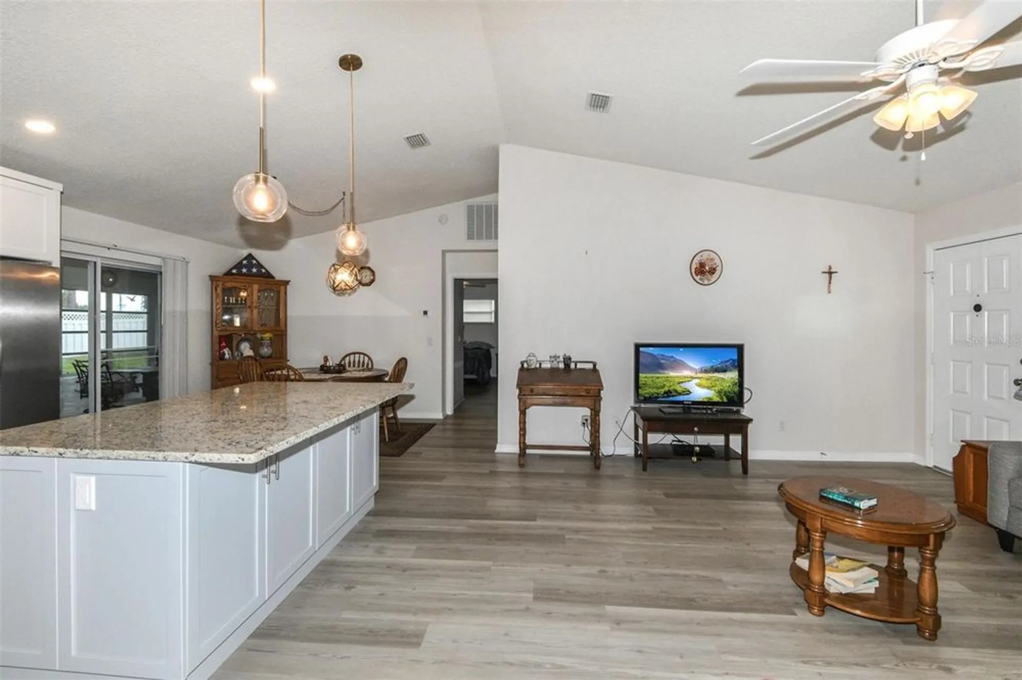 Property Slideshow image 22 of 35 | 3605 e lake todd dr, Hernando, FL, 34442