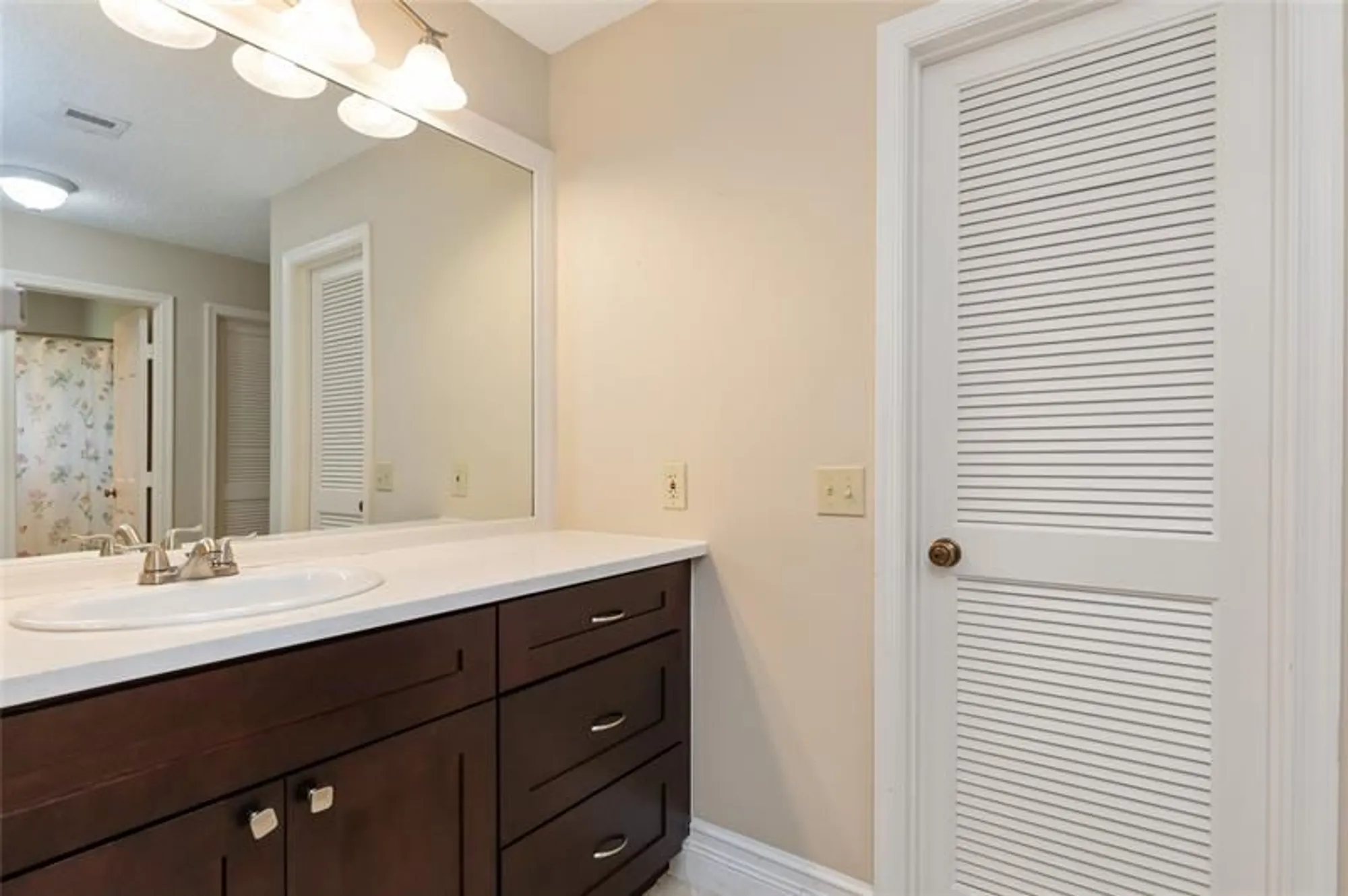 Property Slideshow image 13 of 23 | 10821 greentrail dr, Boynton Beach, FL, 33436