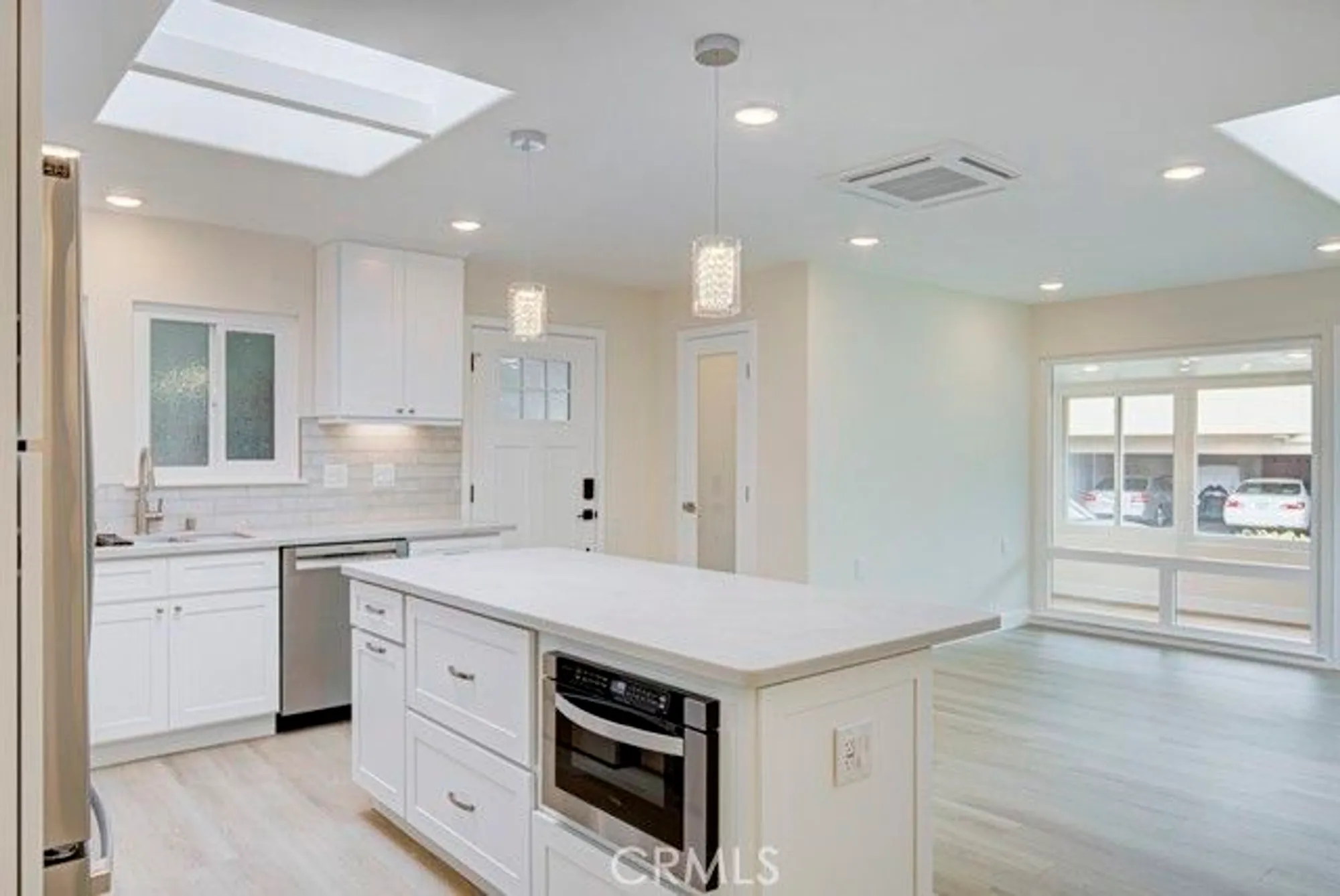 Property Slideshow image 19 of 40 | 2171 via mariposa e q, Laguna Woods, CA, 92637