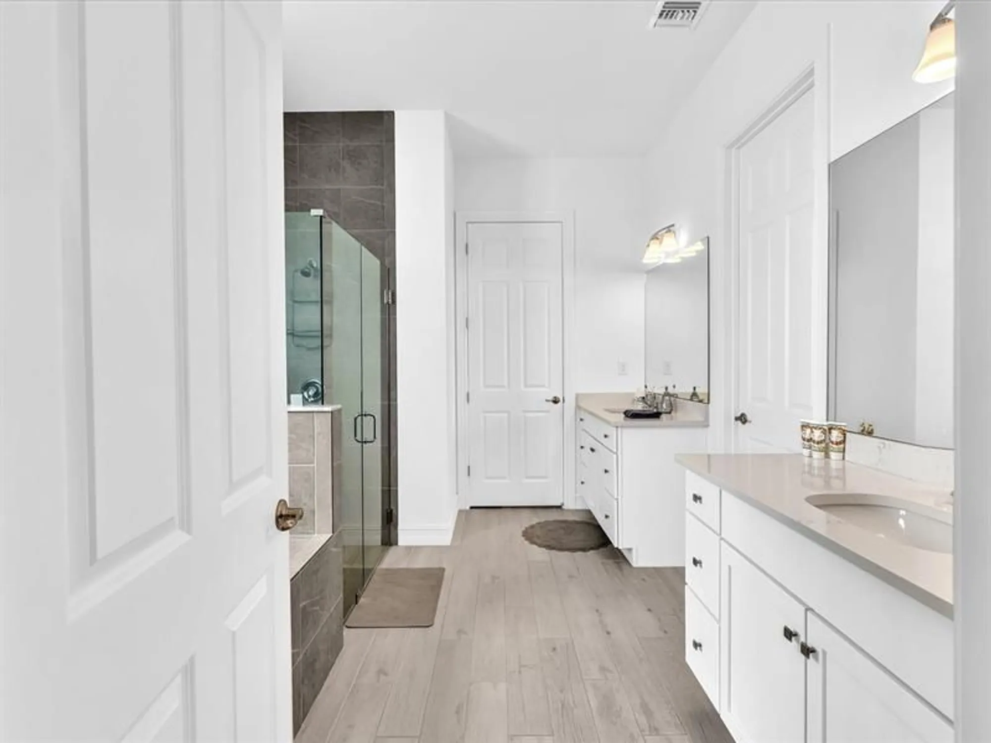 Property Slideshow image 38 of 98 | 8928 bastille cir e, Parkland, FL, 33076