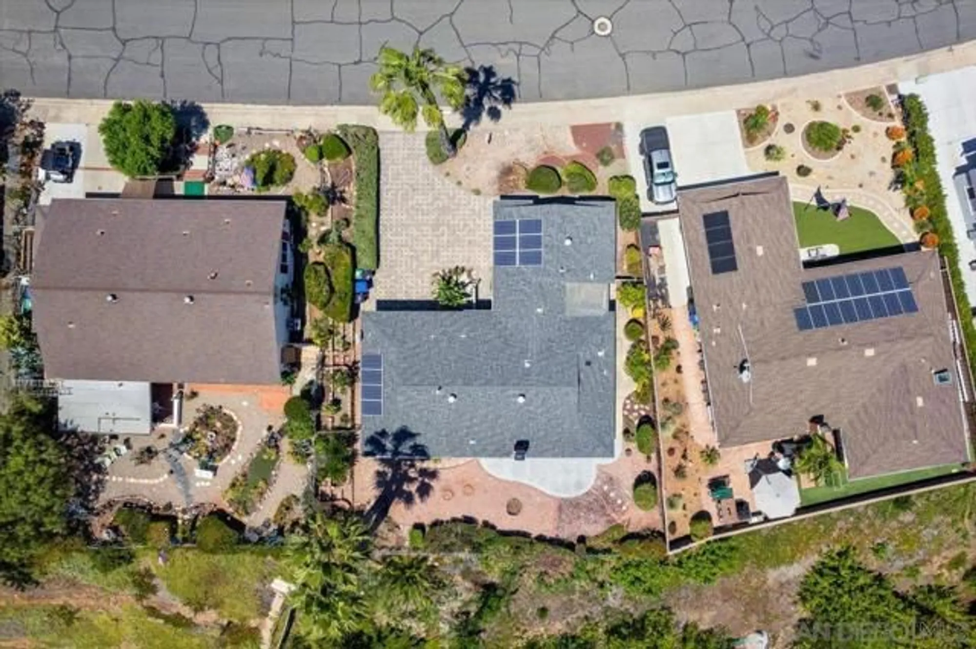 Property Slideshow image 29 of 36 | 16413 roca dr, San Diego, CA, 92128