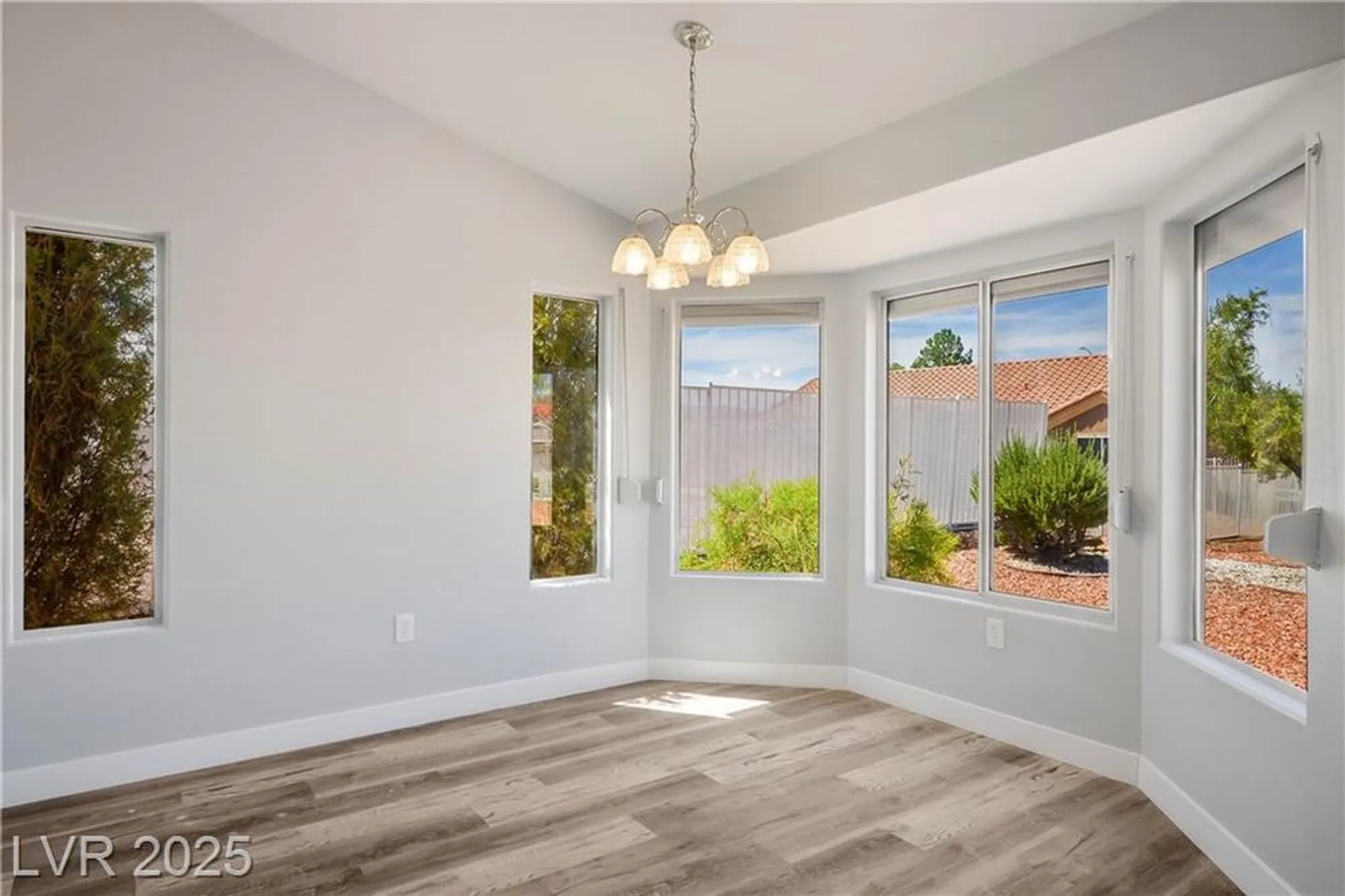 Property Slideshow image 10 of 59 | 8500 gull dr, Las Vegas, NV, 89134