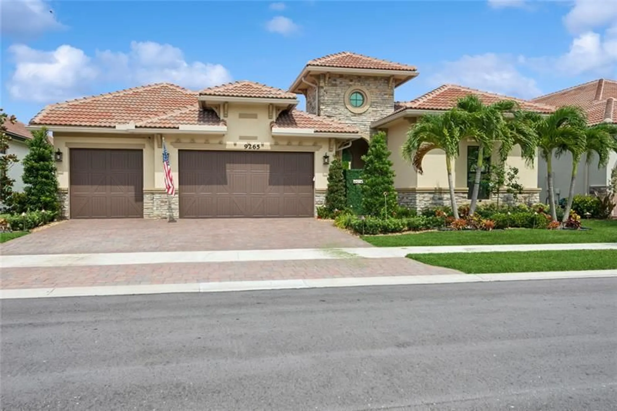 Property Slideshow image 1 of 40 | 9265 porto way, Parkland, FL, 33076