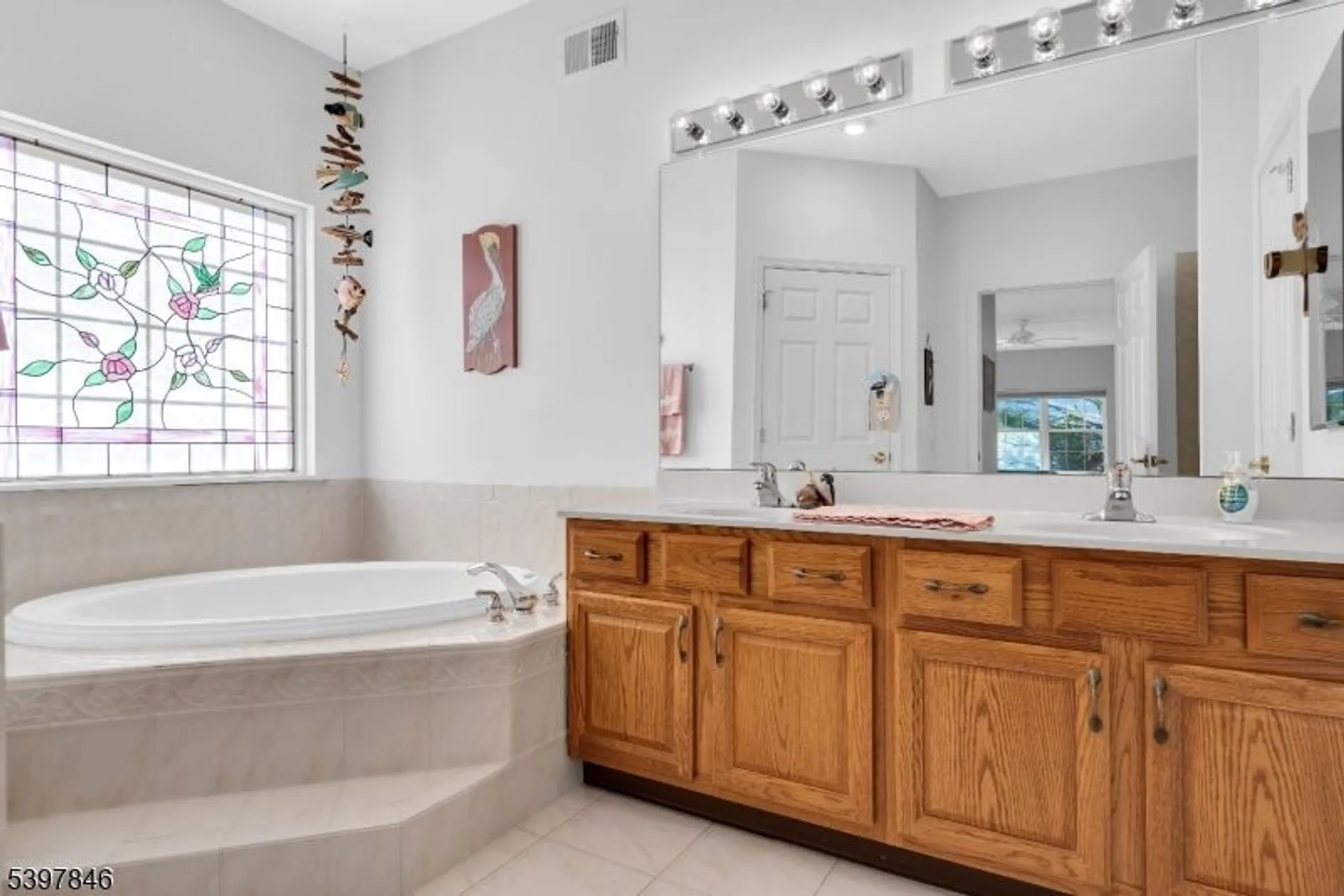 Property Slideshow image 41 of 49 | 6 margaux dr, Manchester Tw, NJ, 08759