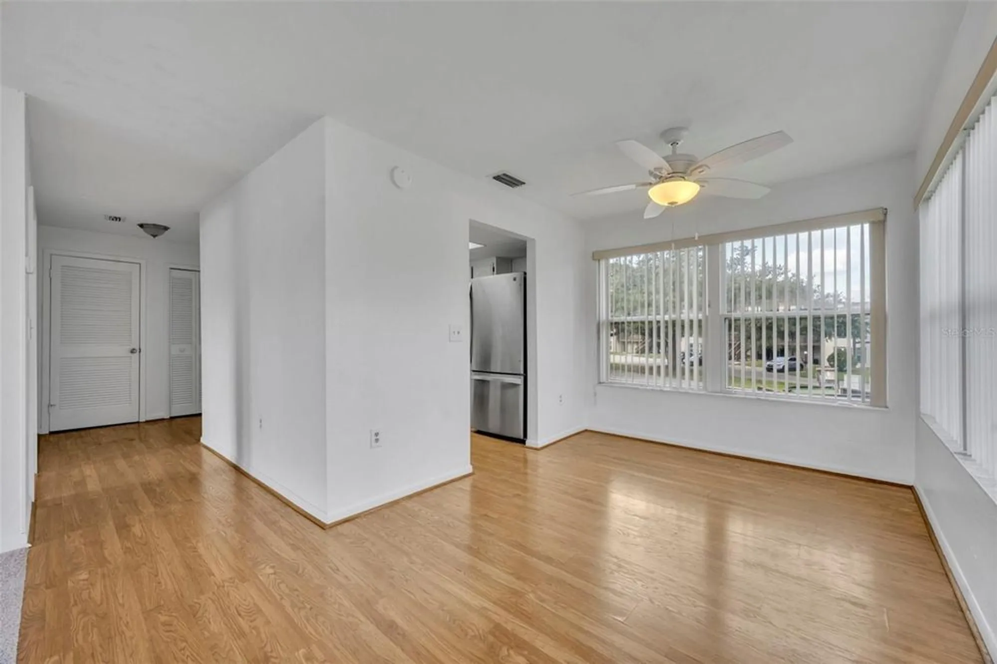 Property Slideshow image 12 of 43 | 19201 sandalwood dr # 19201, Wildwood, FL, 34785