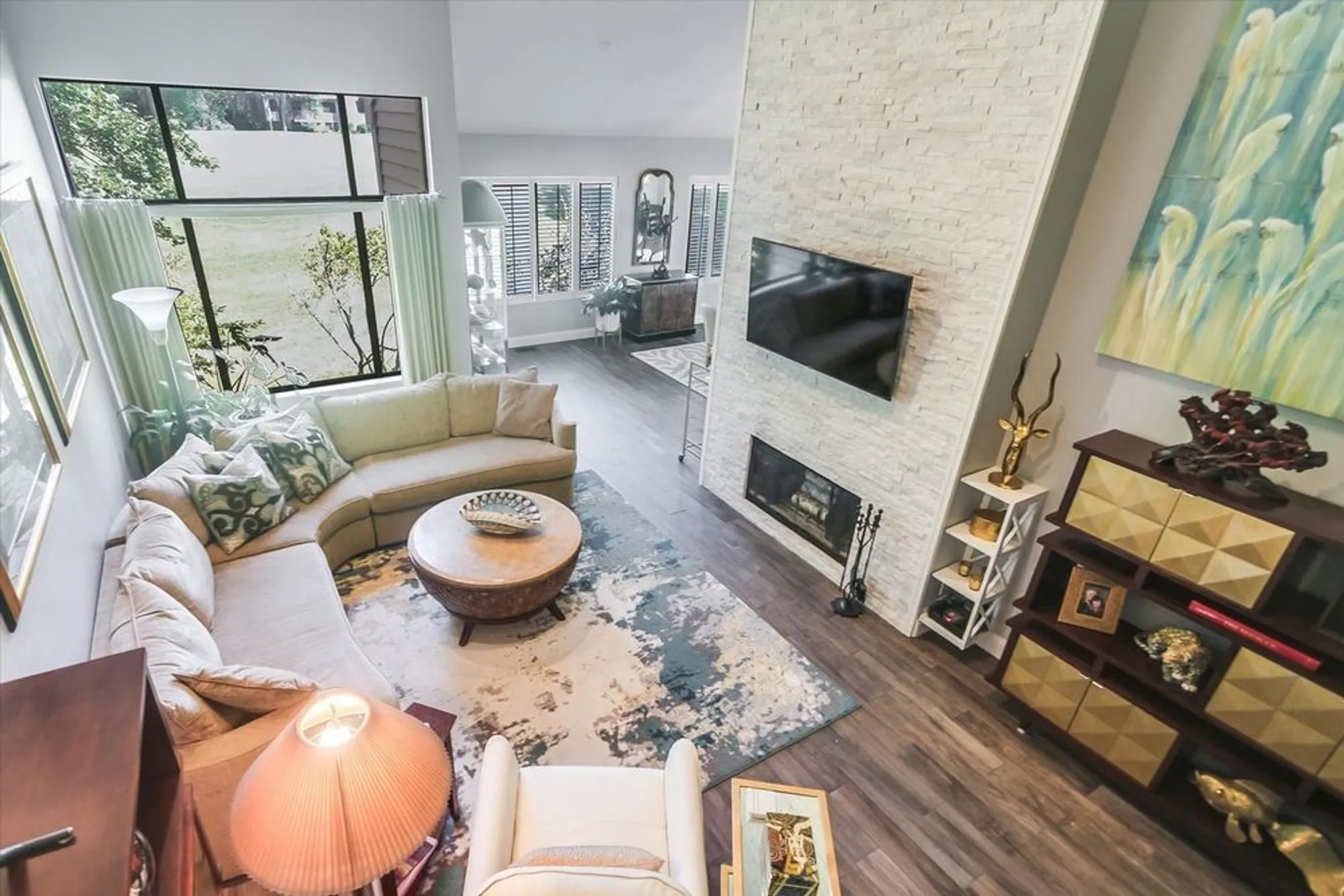 Property Slideshow image 7 of 42 | 970 longmeadow ct, Lake Barrington, IL, 60010