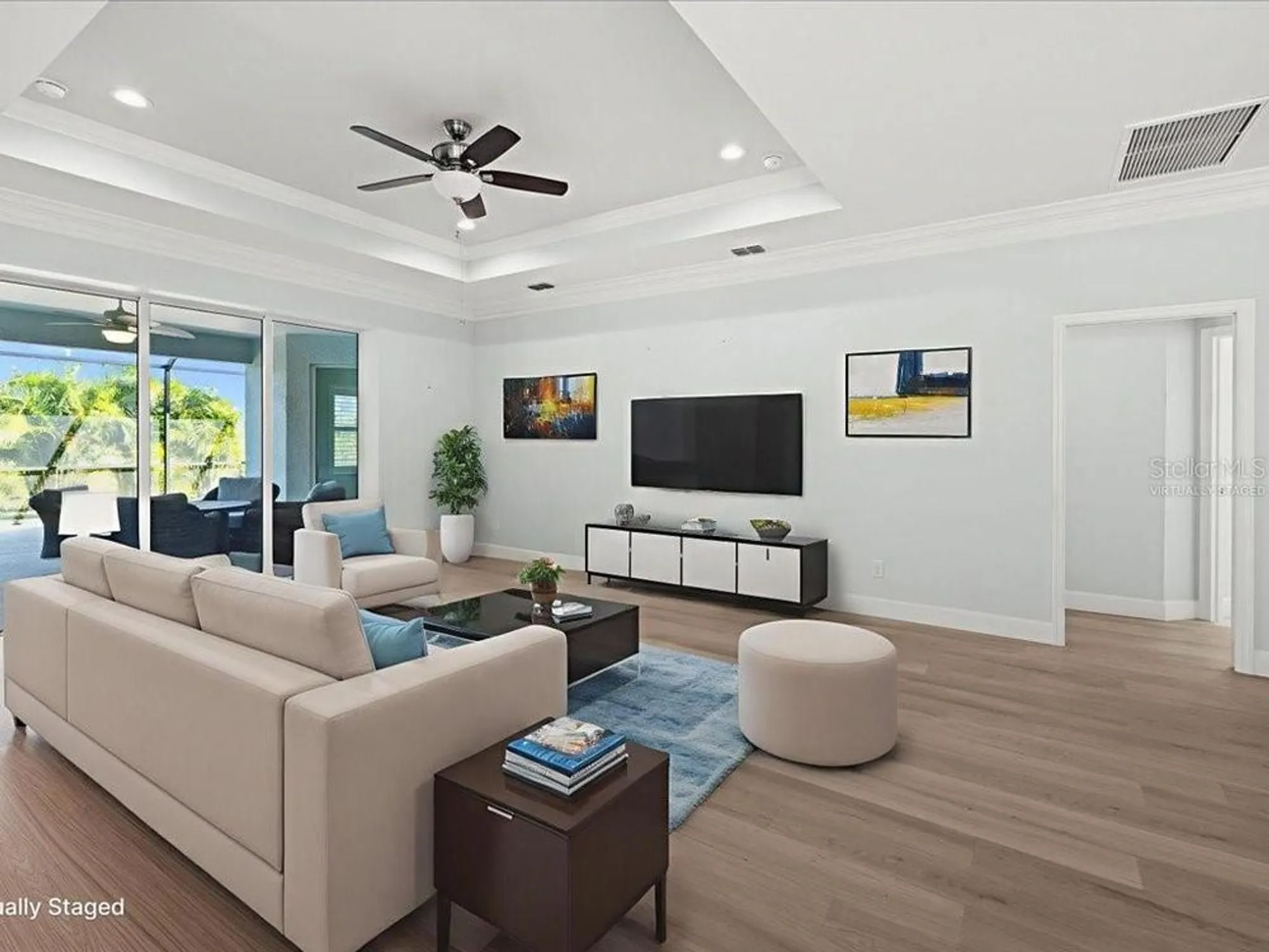 Property Slideshow image 6 of 47 | 552 box elder ct, Englewood, FL, 34223