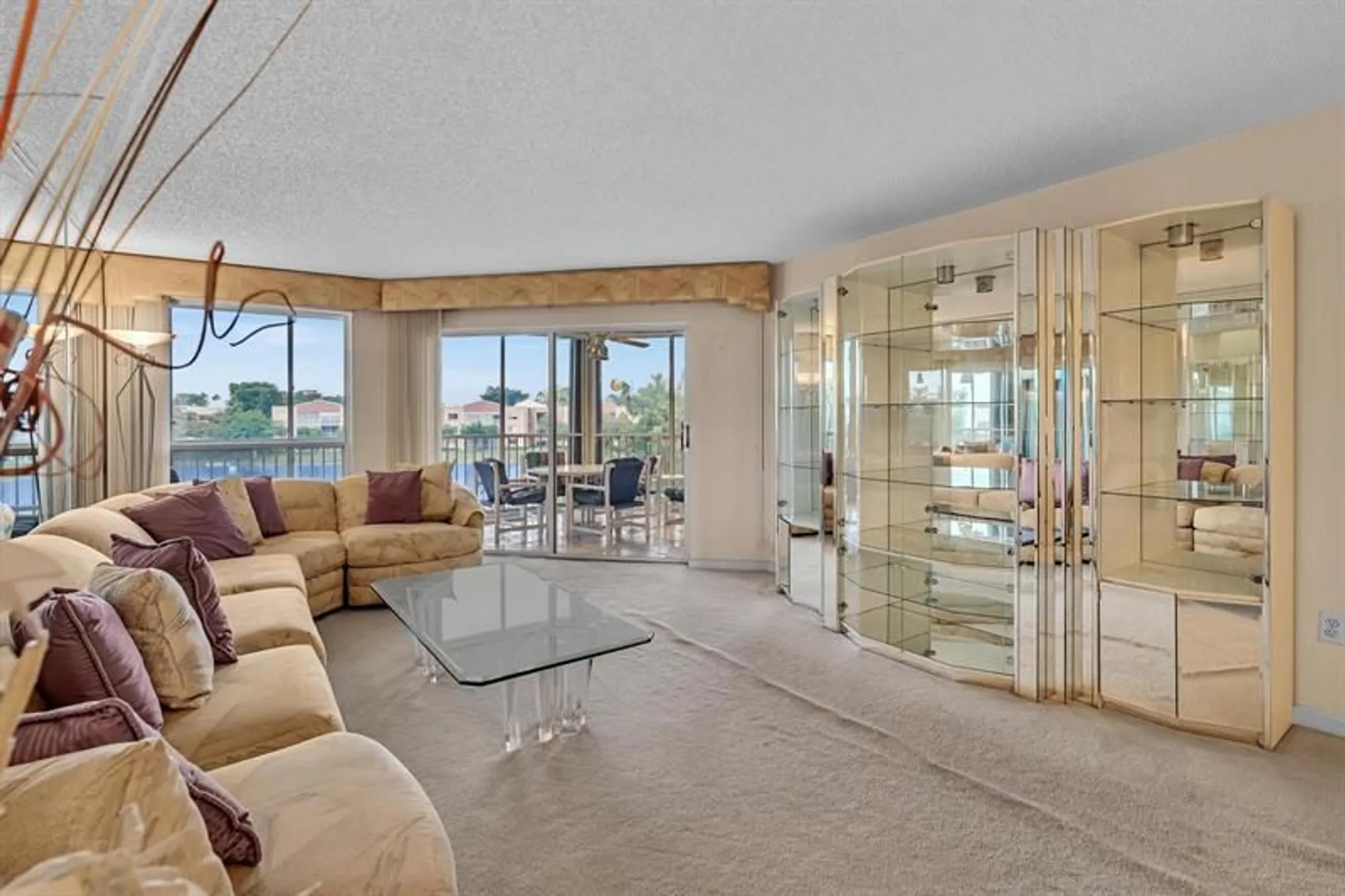 Property Slideshow image 20 of 81 | 7377 granville dr 311, Tamarac, FL, 33321