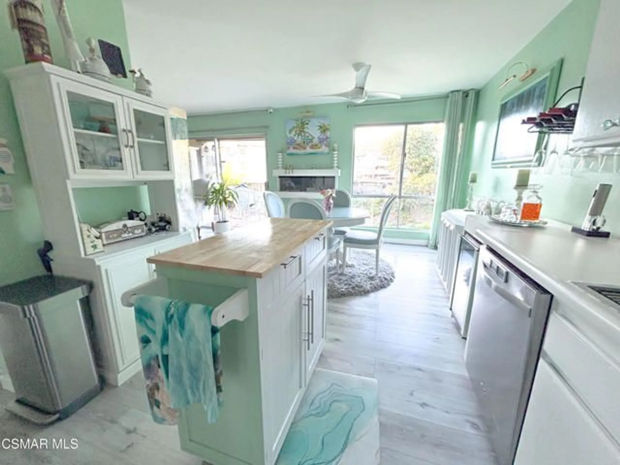 Property Slideshow image 7 of 22 | 291 sequoia ct 31, Thousand Oaks, CA, 91360