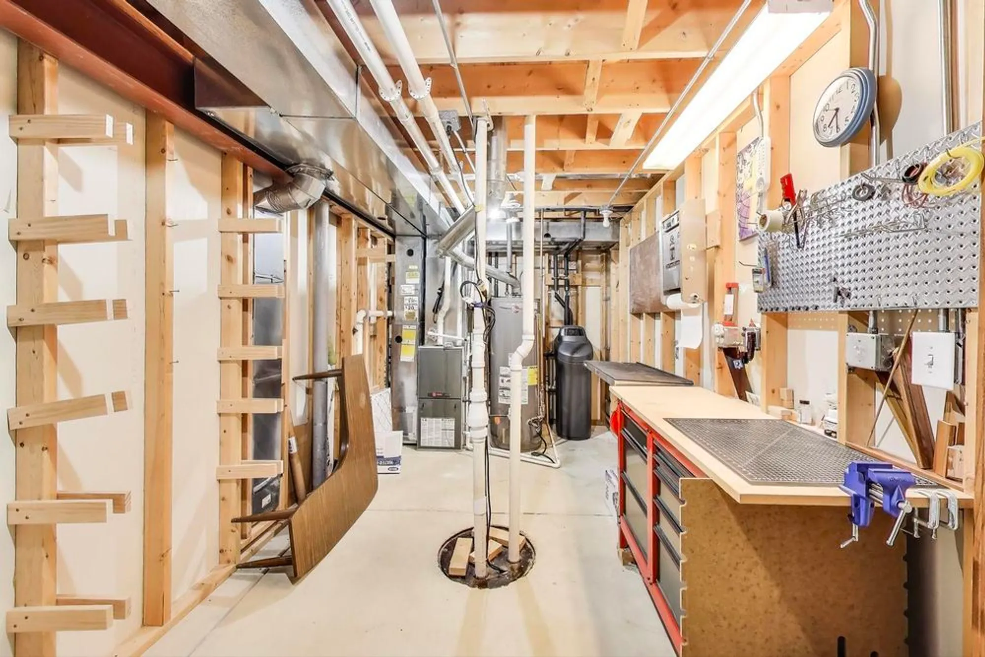 Property Slideshow image 32 of 44 | 13453 tall pines ln, Plainfield, IL, 60544