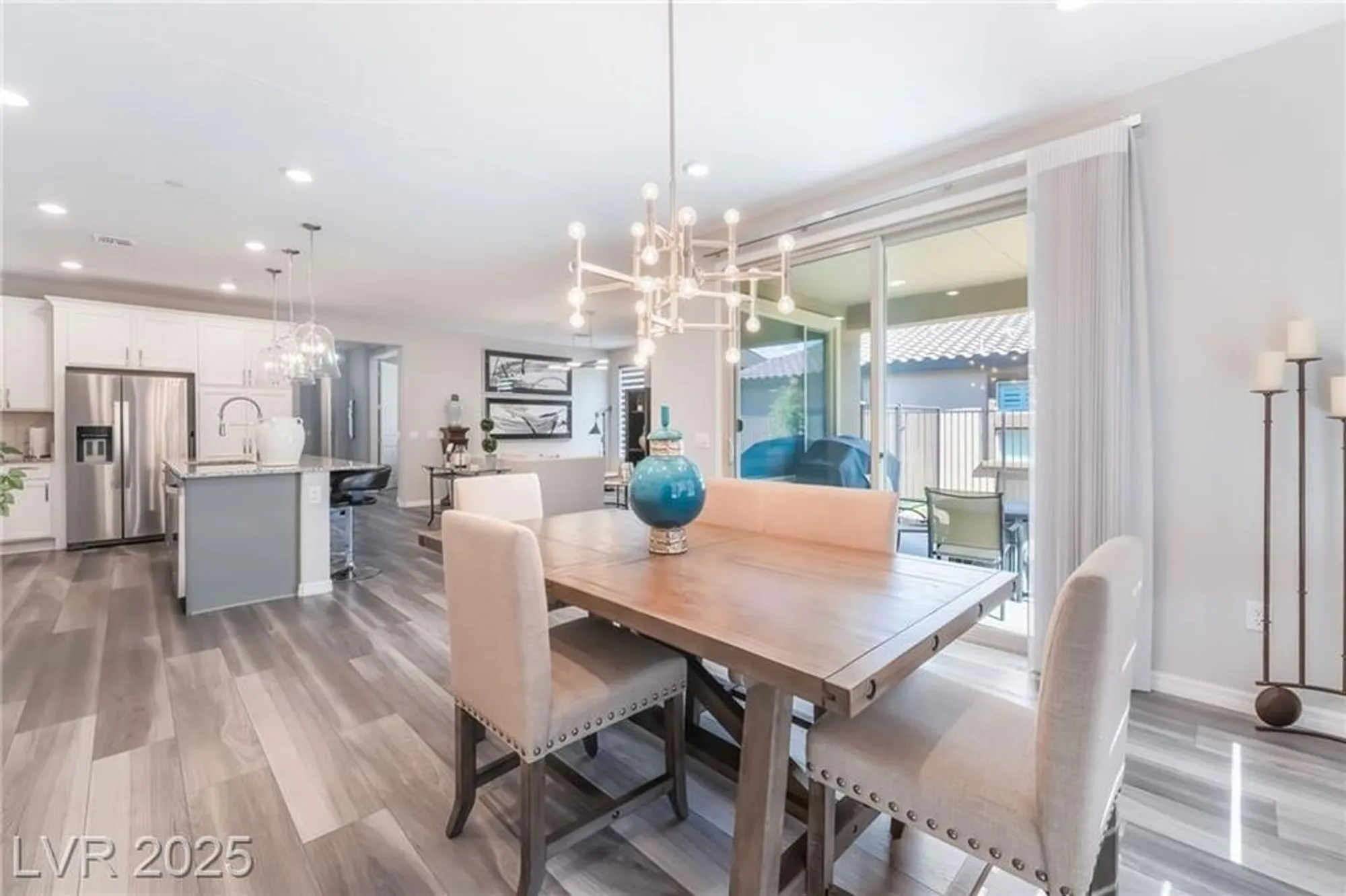 Property Slideshow image 17 of 44 | 15 arid crest ave, Henderson, NV, 89011