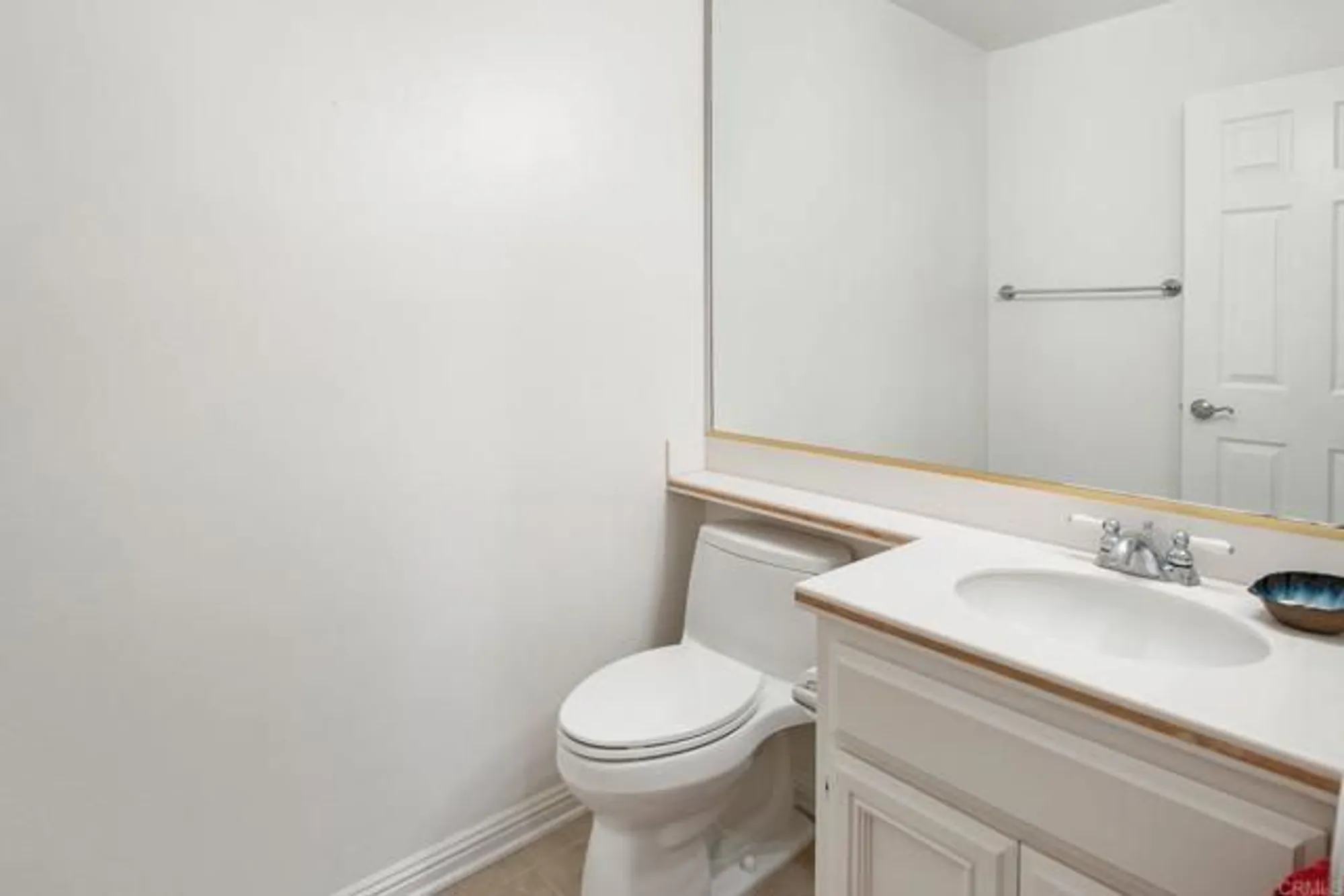 Property Slideshow image 22 of 41 | 4763 galicia way, Oceanside, CA, 92056