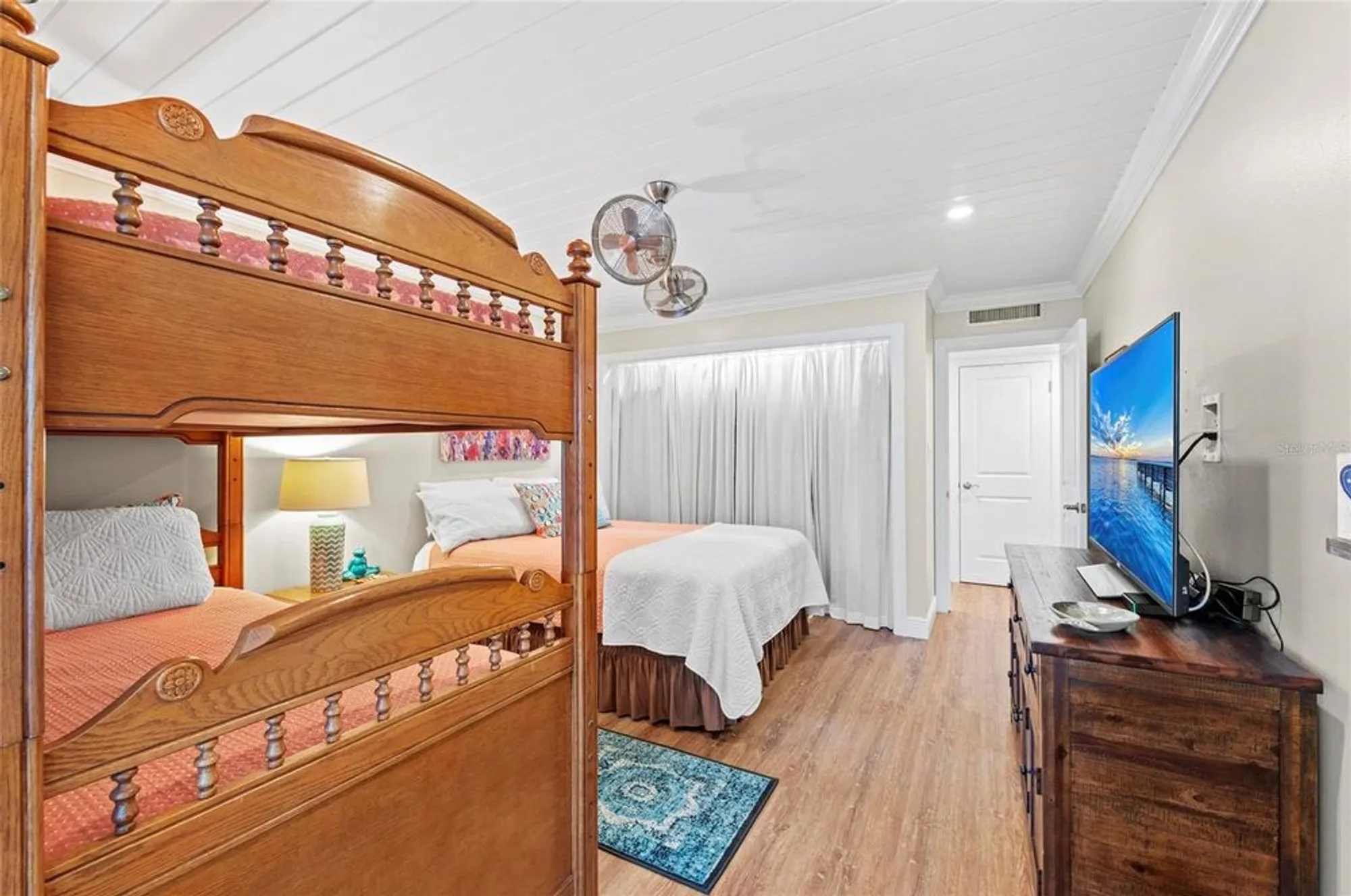 Property Slideshow image 32 of 55 | 101 whispering sands dr apt 307, Sarasota, FL, 34242