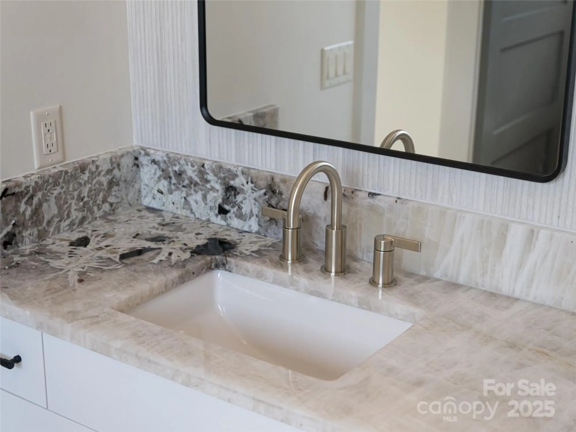 Property Slideshow image 39 of 47 | 24 s watchman dr, Hendersonville, NC, 28791