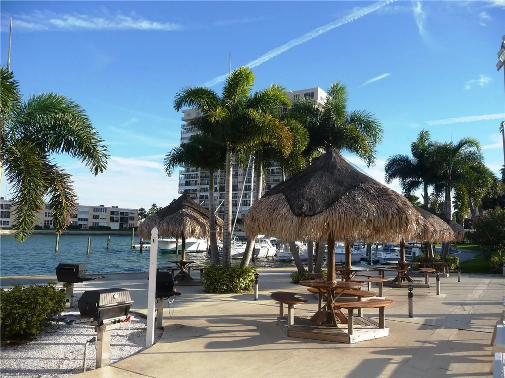 Property Slideshow image 52 of 57 | 7665 sun island dr 206, South Pasadena, FL, 33707