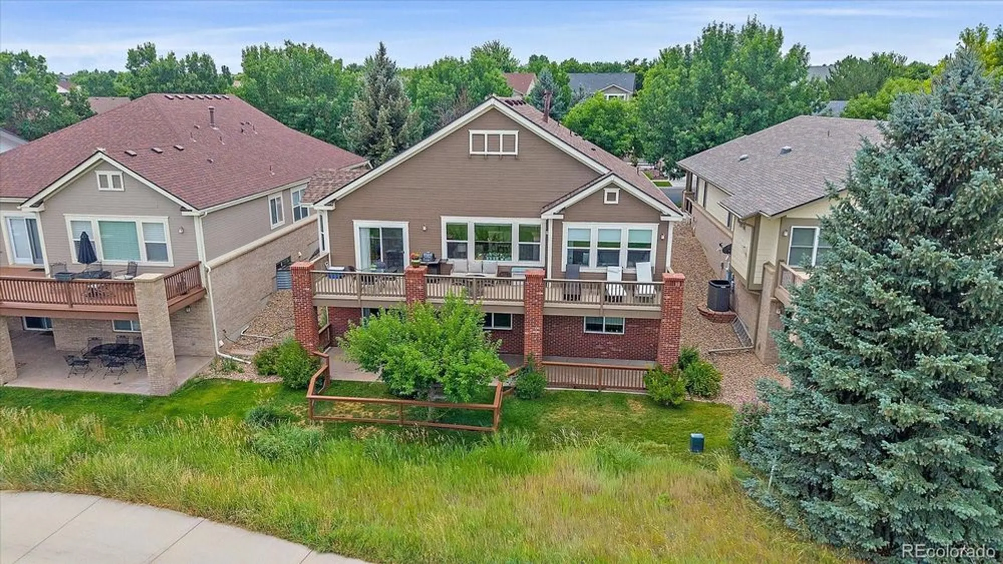 Property Slideshow image 22 of 33 | 23649 e otero dr, Aurora, CO, 80016